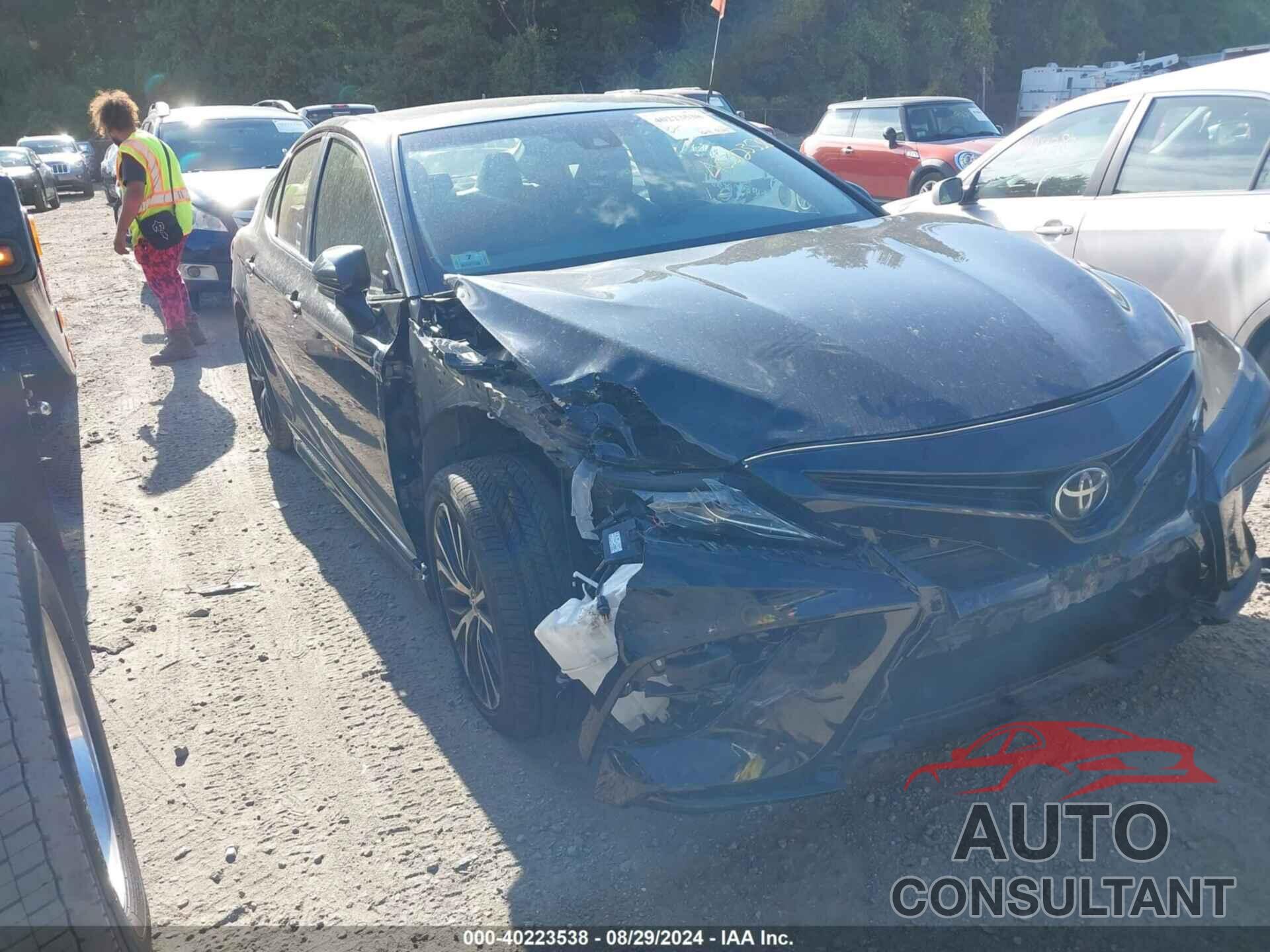 TOYOTA CAMRY 2018 - JTNB11HK0J3023839