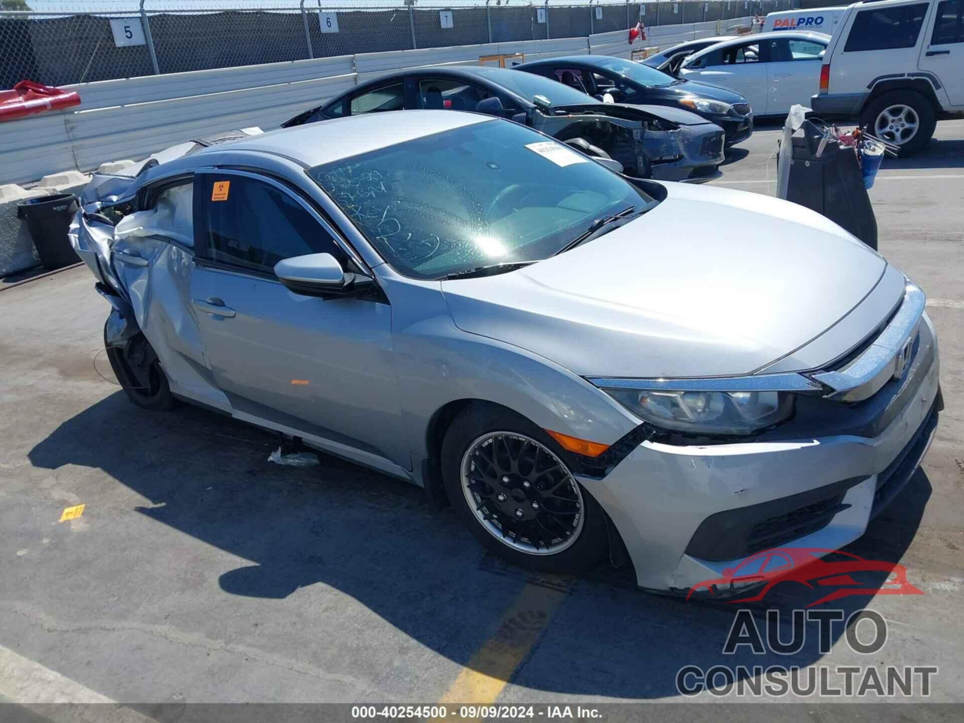 HONDA CIVIC 2017 - 2HGFC2F51HH510222