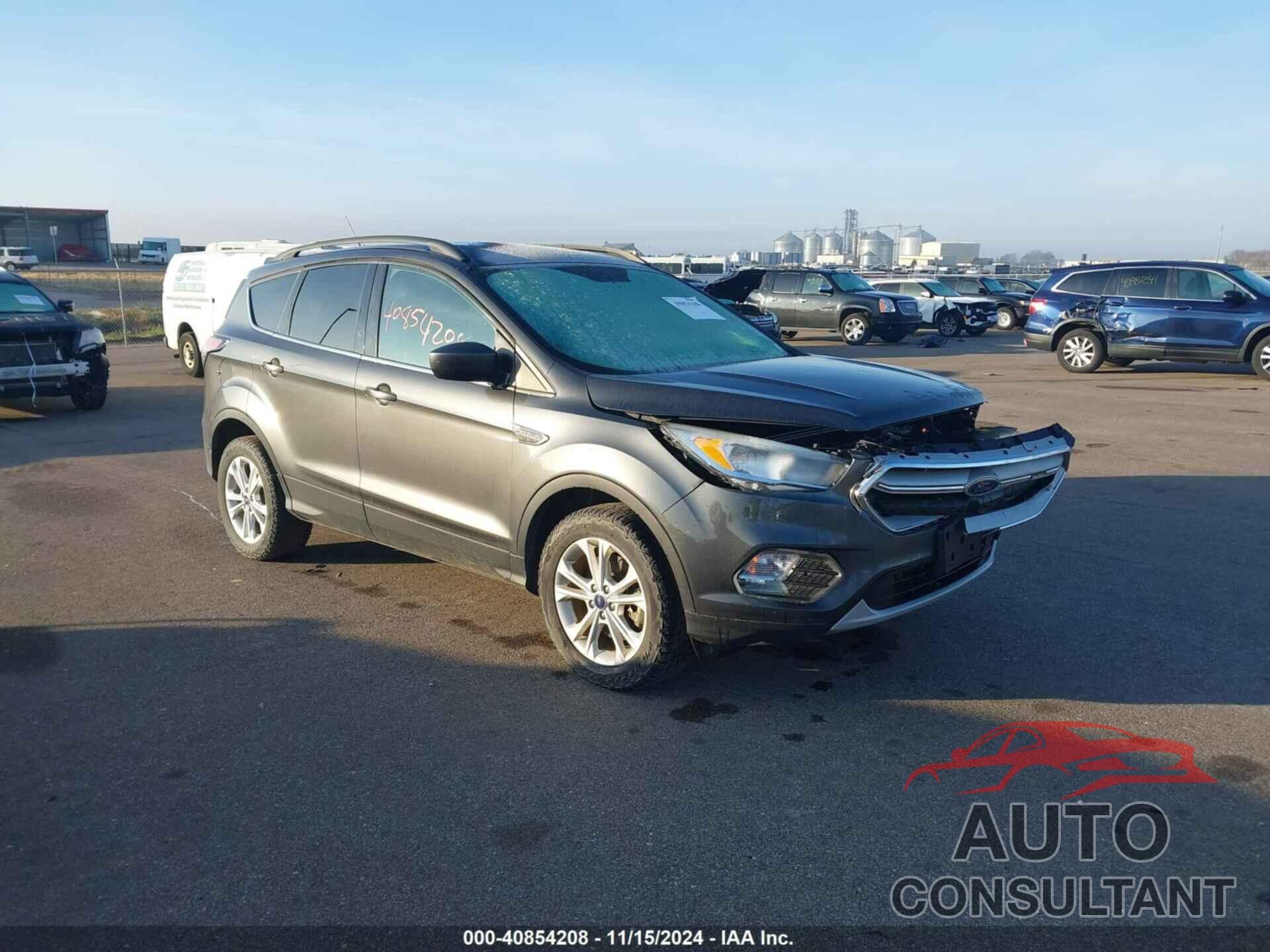 FORD ESCAPE 2018 - 1FMCU9GD1JUB73823