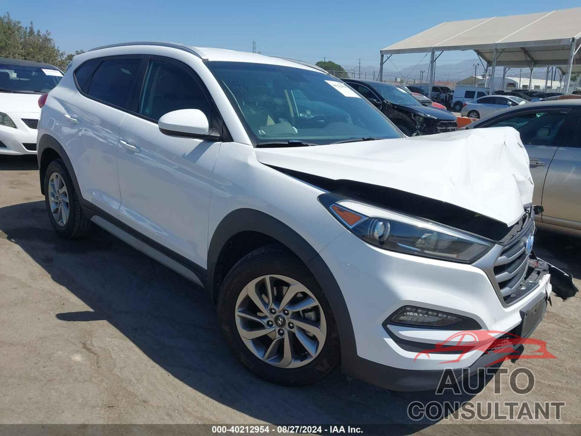 HYUNDAI TUCSON 2018 - KM8J33A49JU817102