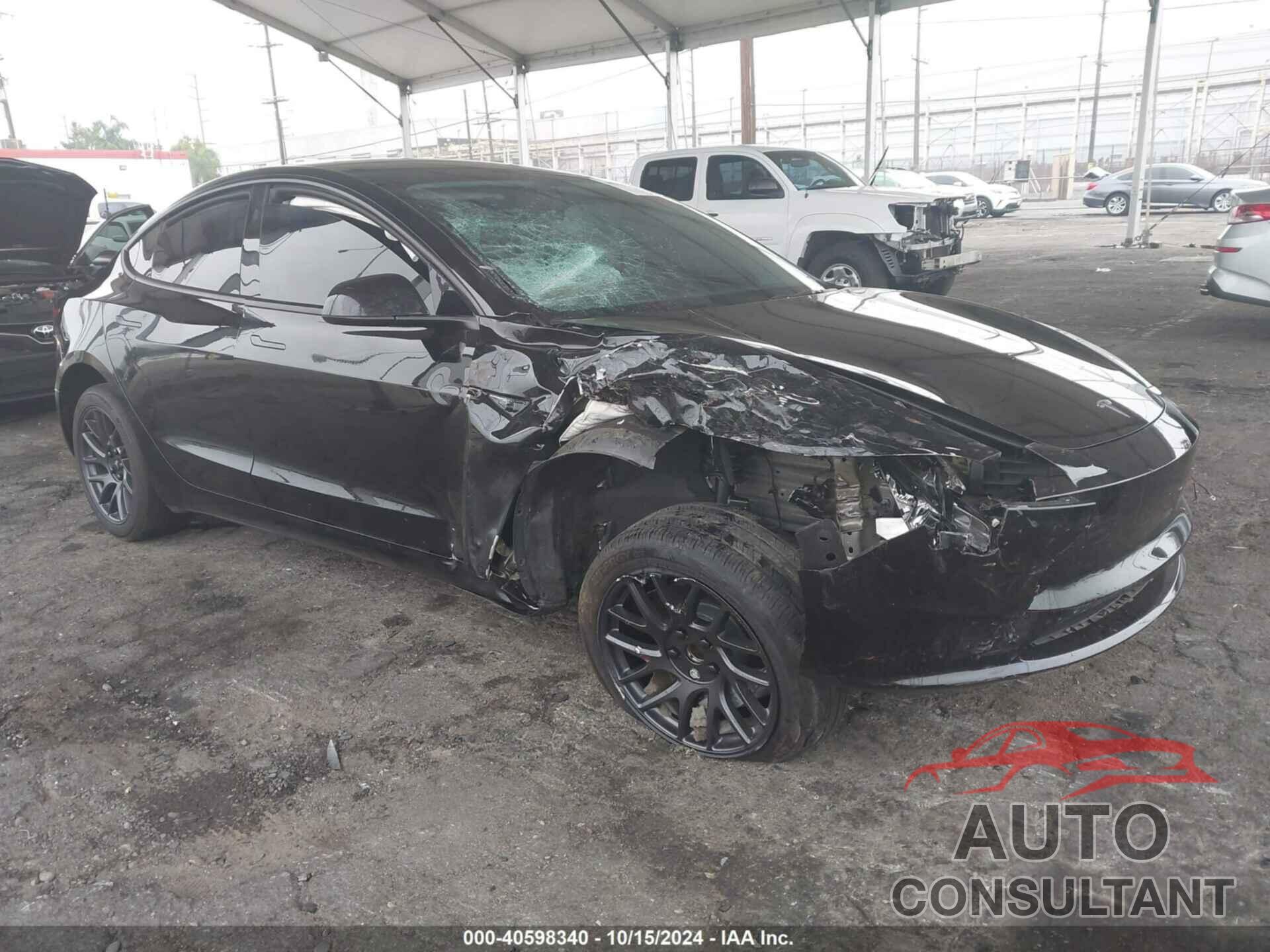 TESLA MODEL 3 2024 - 5YJ3E1EA0RF727661