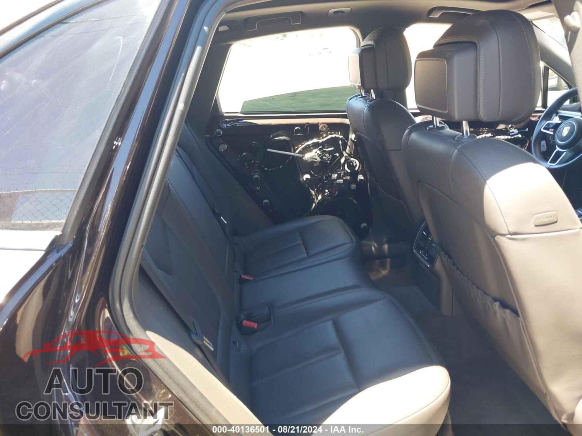 PORSCHE MACAN 2016 - WP1AB2A58GLB45797