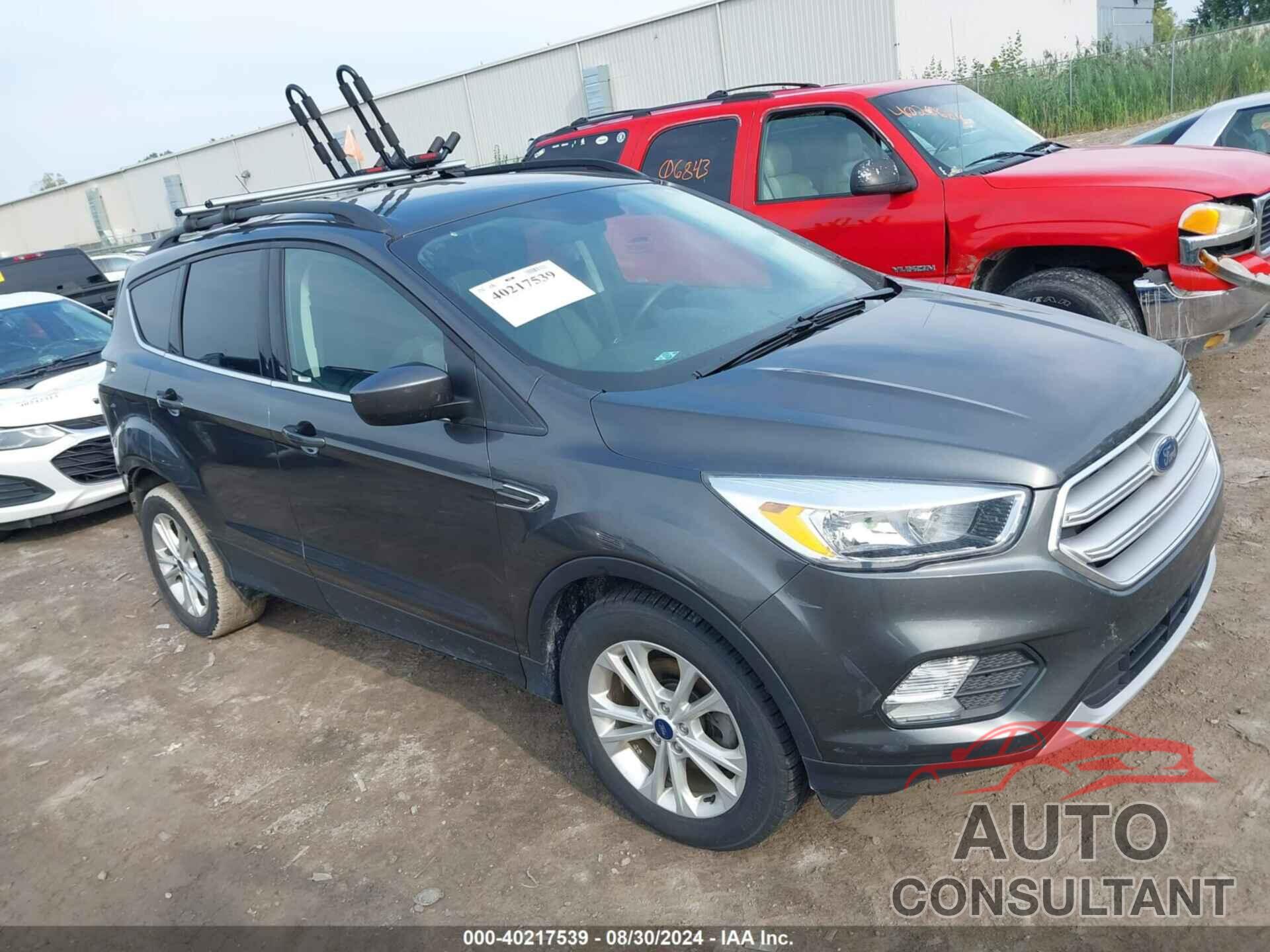 FORD ESCAPE 2018 - 1FMCU0GD3JUC37324