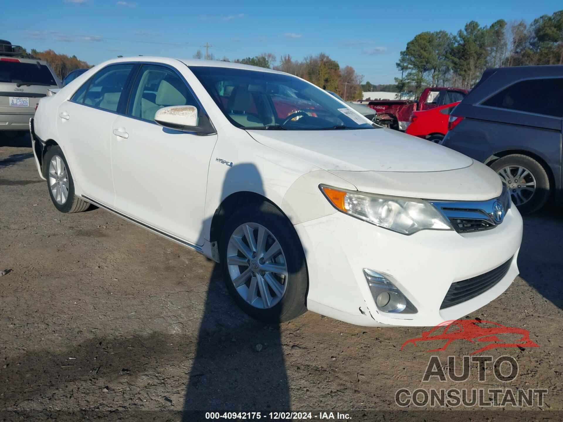 TOYOTA CAMRY HYBRID 2014 - 4T1BD1FK6EU105035