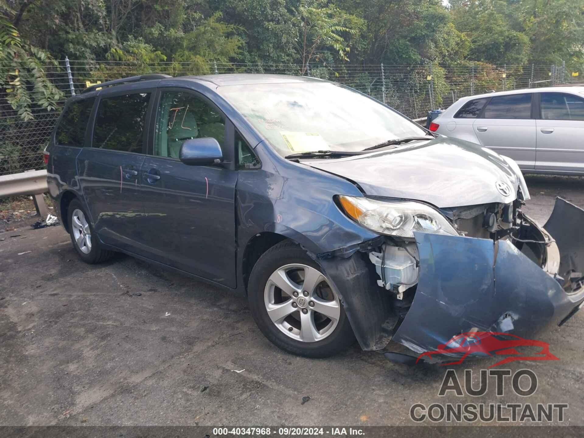 TOYOTA SIENNA 2016 - 5TDKK3DC7GS749510