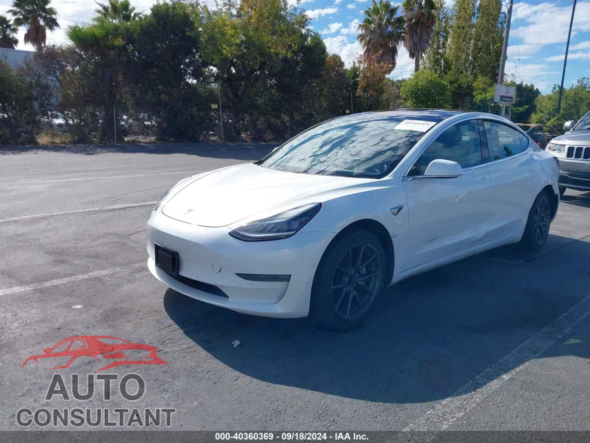 TESLA MODEL 3 2018 - 5YJ3E1EAXJF009233