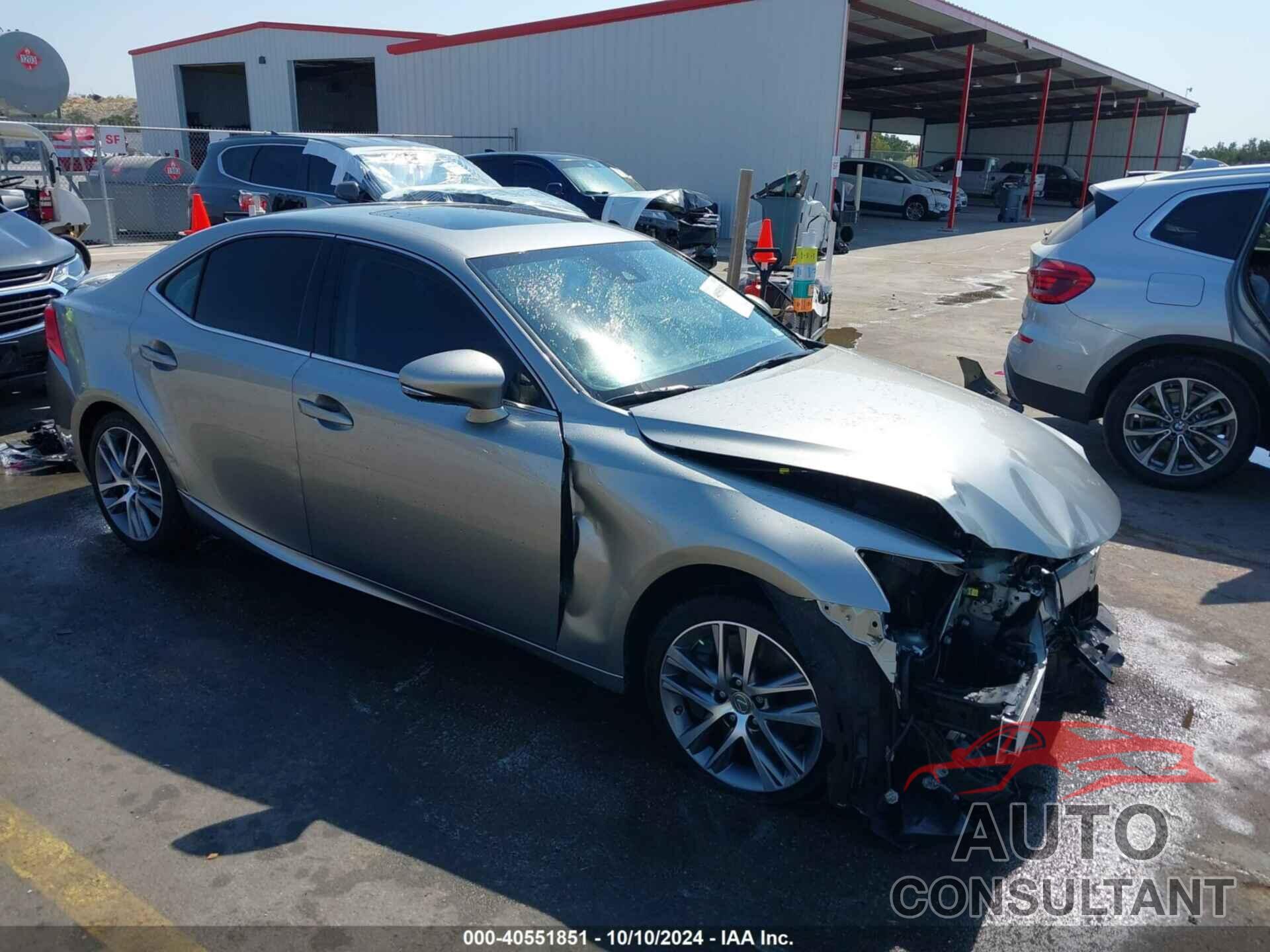 LEXUS IS 300 2020 - JTHAA1D29L5104348