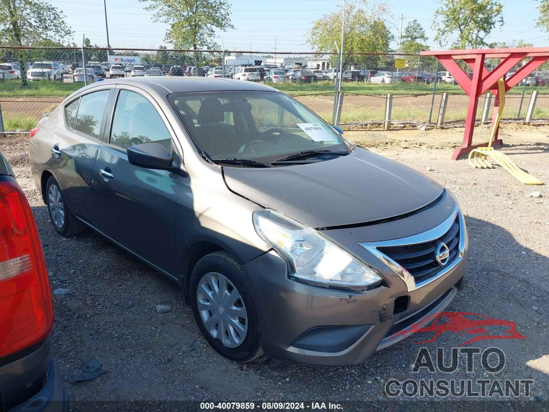 NISSAN VERSA 2017 - 3N1CN7AP3HL833117