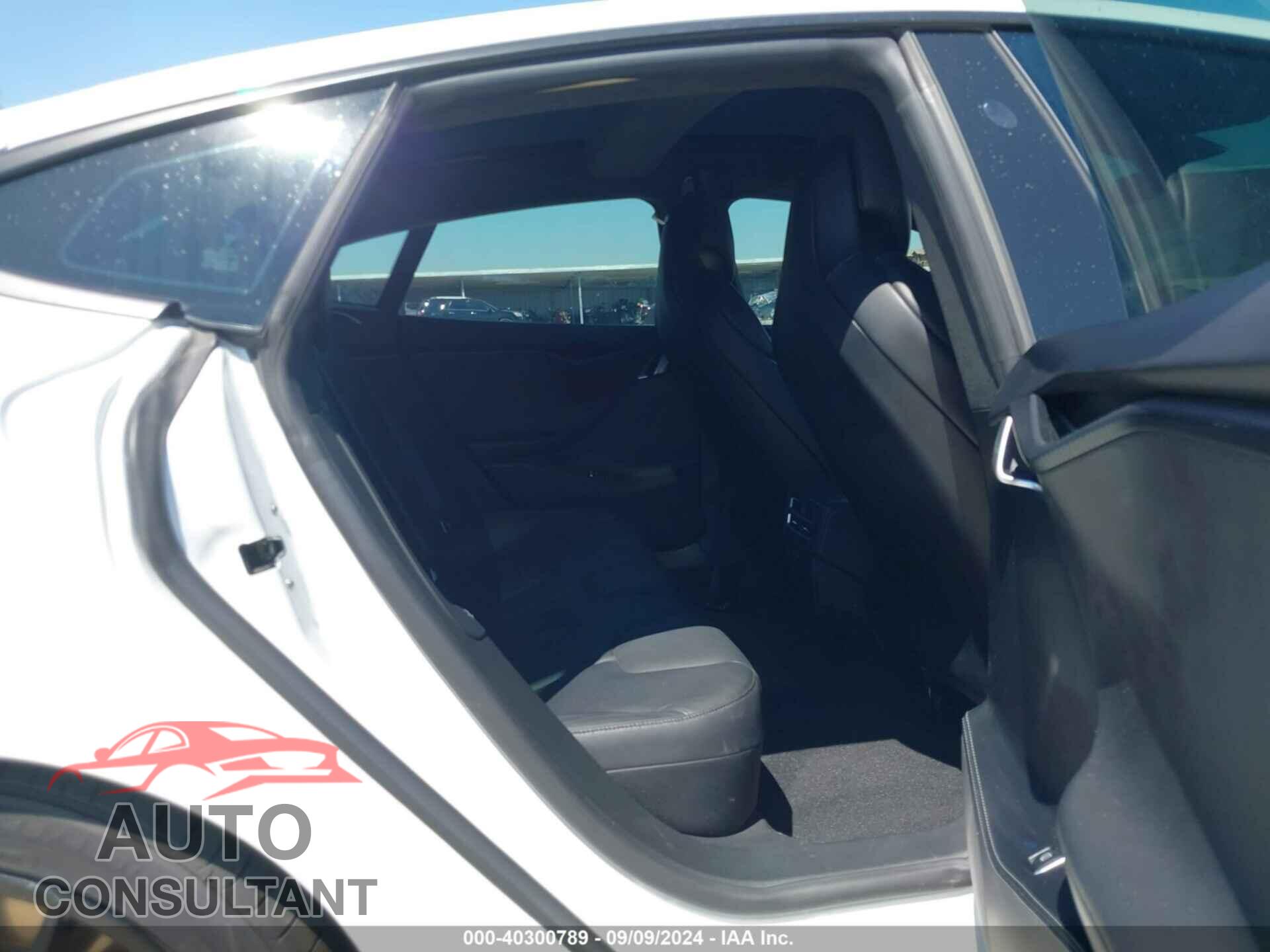 TESLA MODEL S 2017 - 5YJSA1E2XHF188433