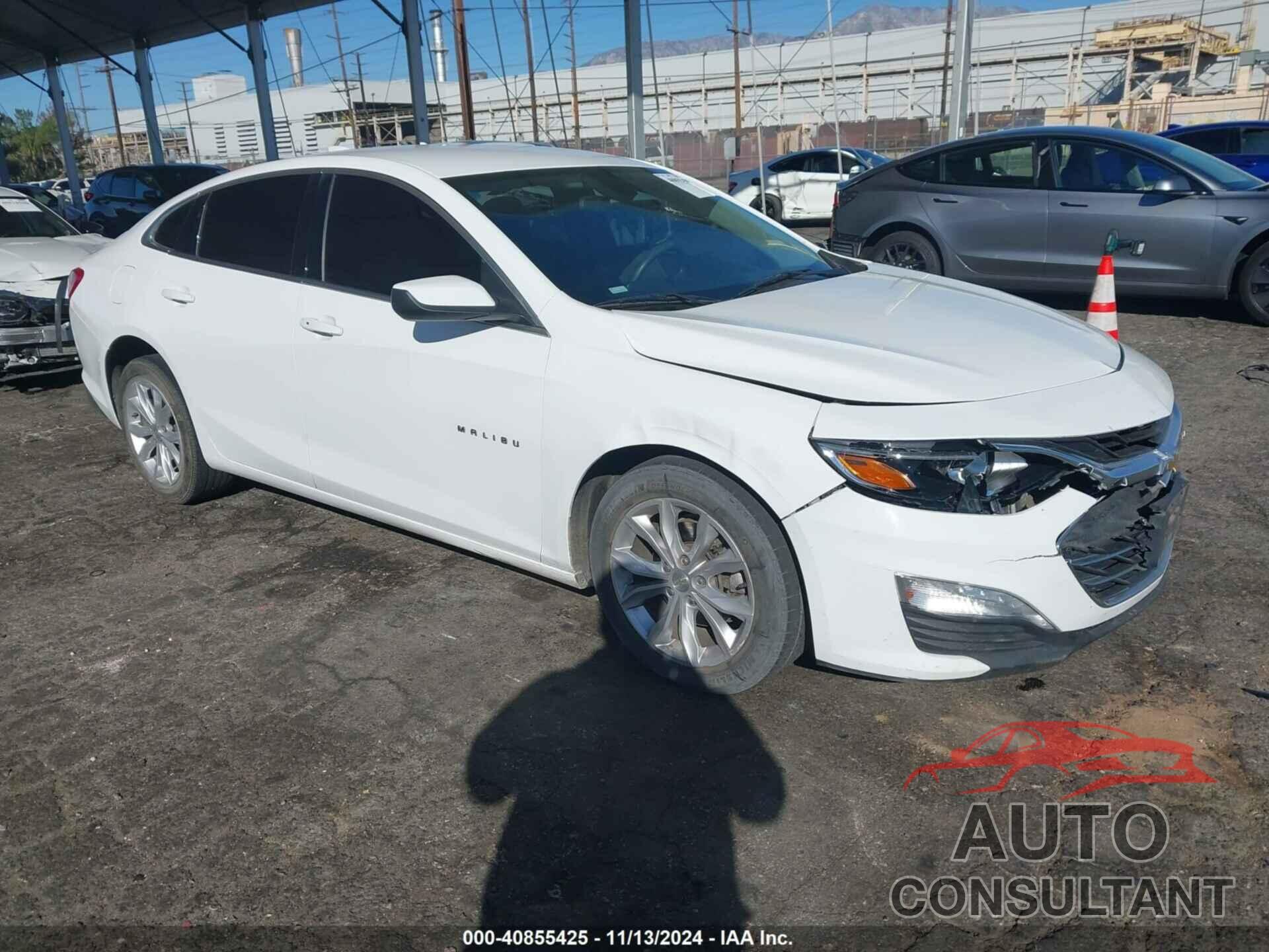 CHEVROLET MALIBU 2020 - 1G1ZD5ST2LF023600