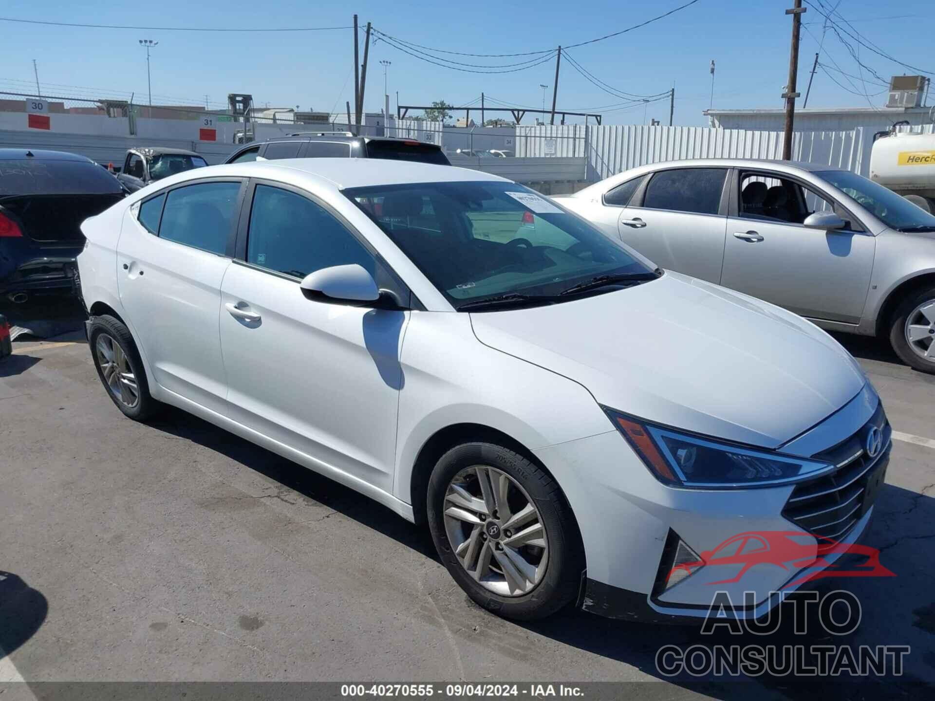 HYUNDAI ELANTRA 2020 - 5NPD84LFXLH521705