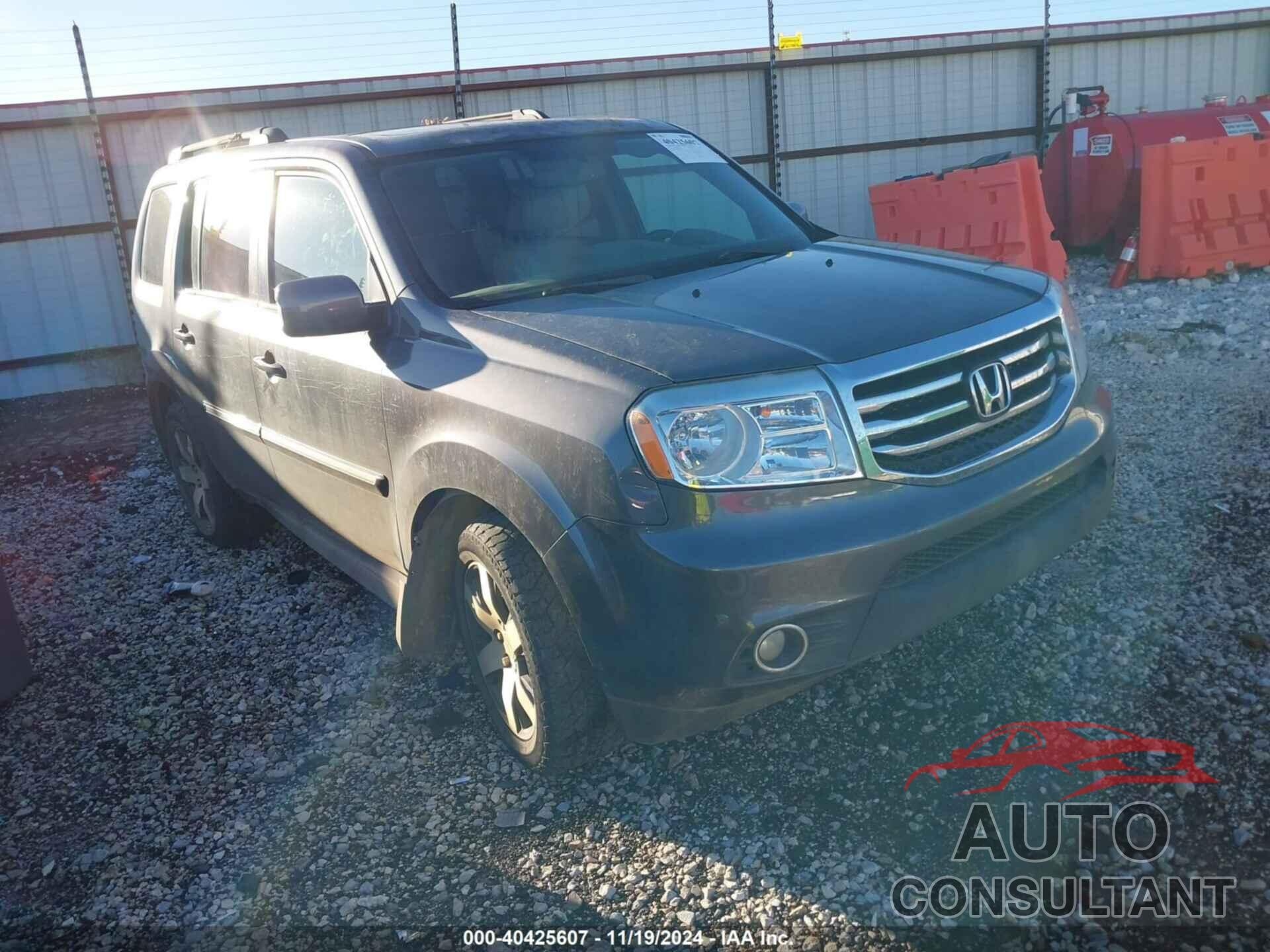 HONDA PILOT 2013 - 5FNYF3H93DB024547