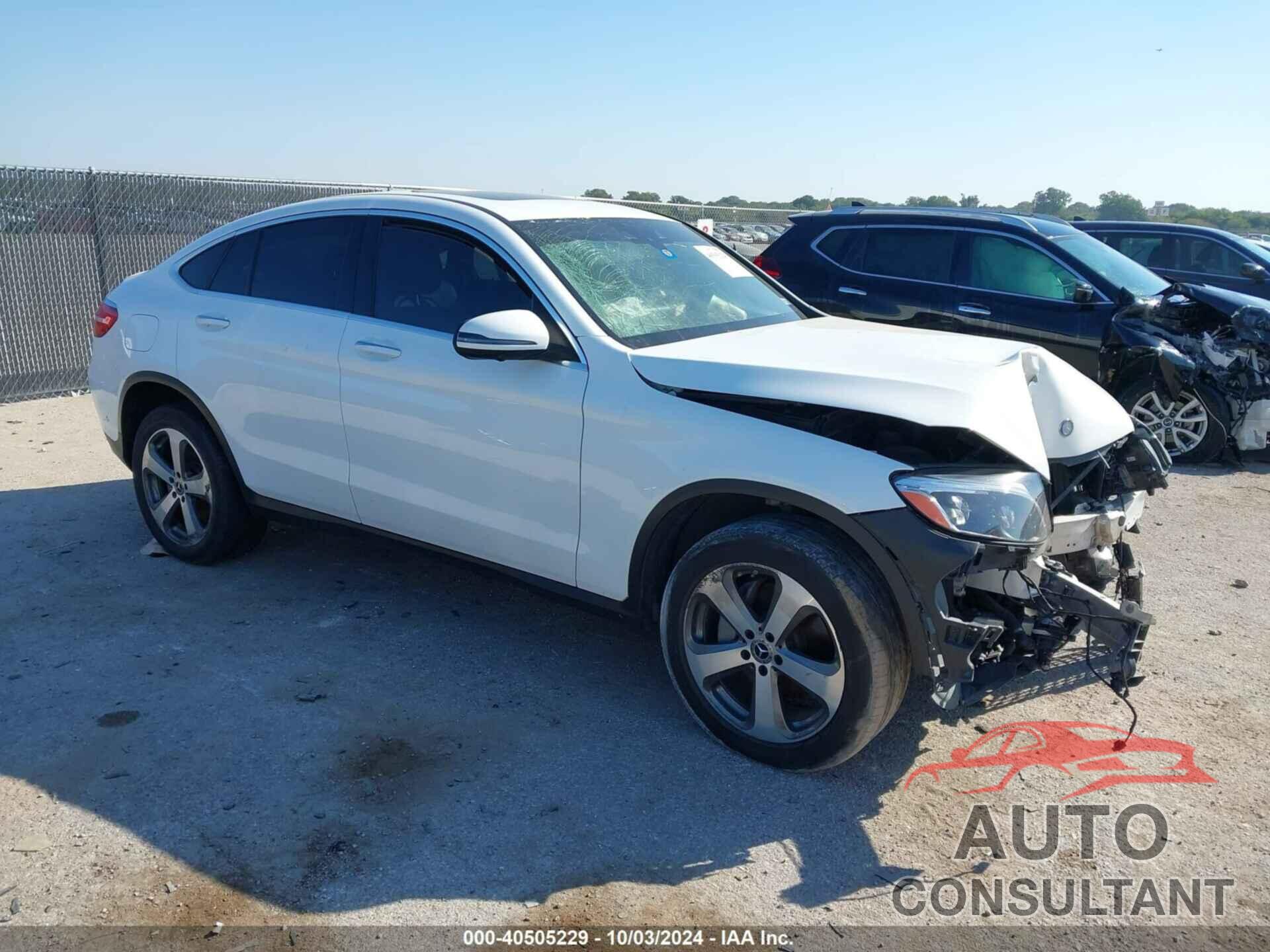 MERCEDES-BENZ GLC COUPE 2017 - WDC0J4KB2HF205342