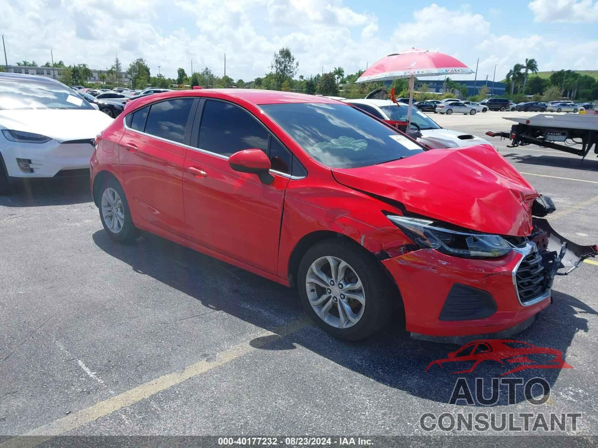 CHEVROLET CRUZE 2019 - 3G1BE6SM6KS544486