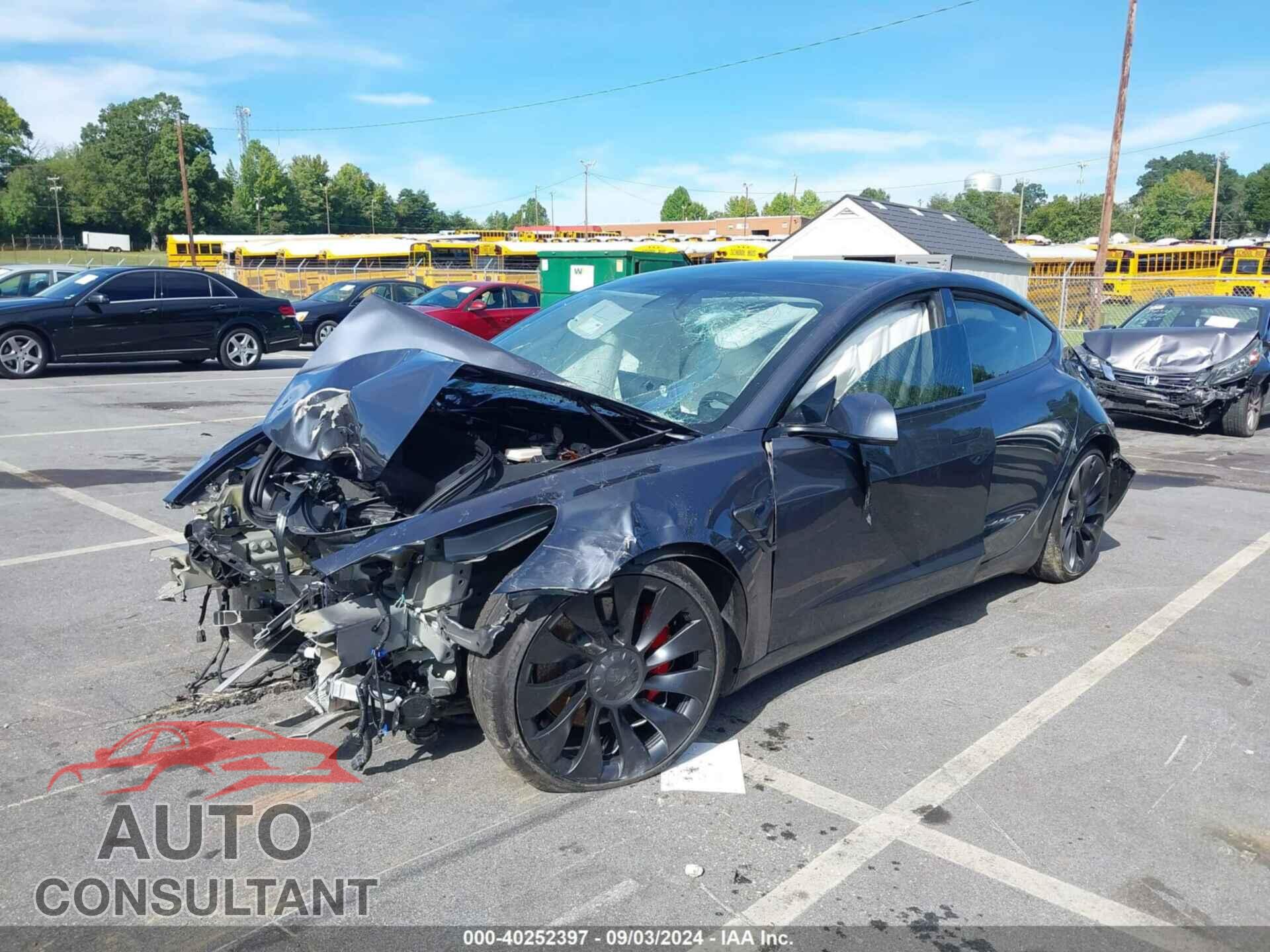 TESLA MODEL 3 2022 - 5YJ3E1EC0NF321732