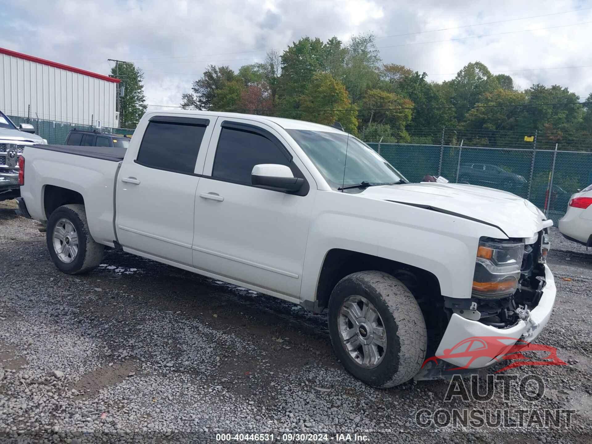 CHEVROLET SILVERADO 1500 2017 - 3GCUKREC8HG226281