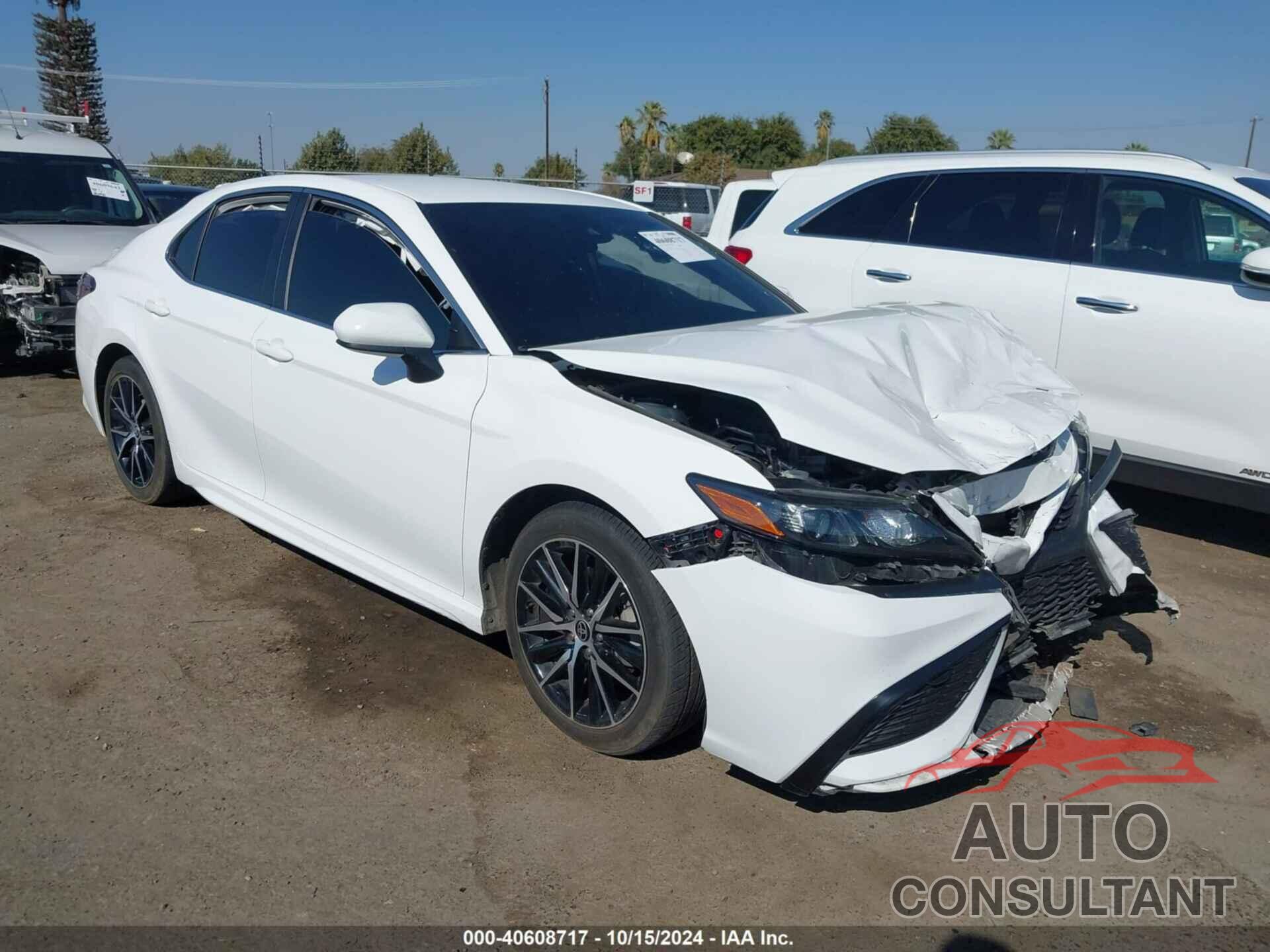 TOYOTA CAMRY 2021 - 4T1G11AK3MU607845