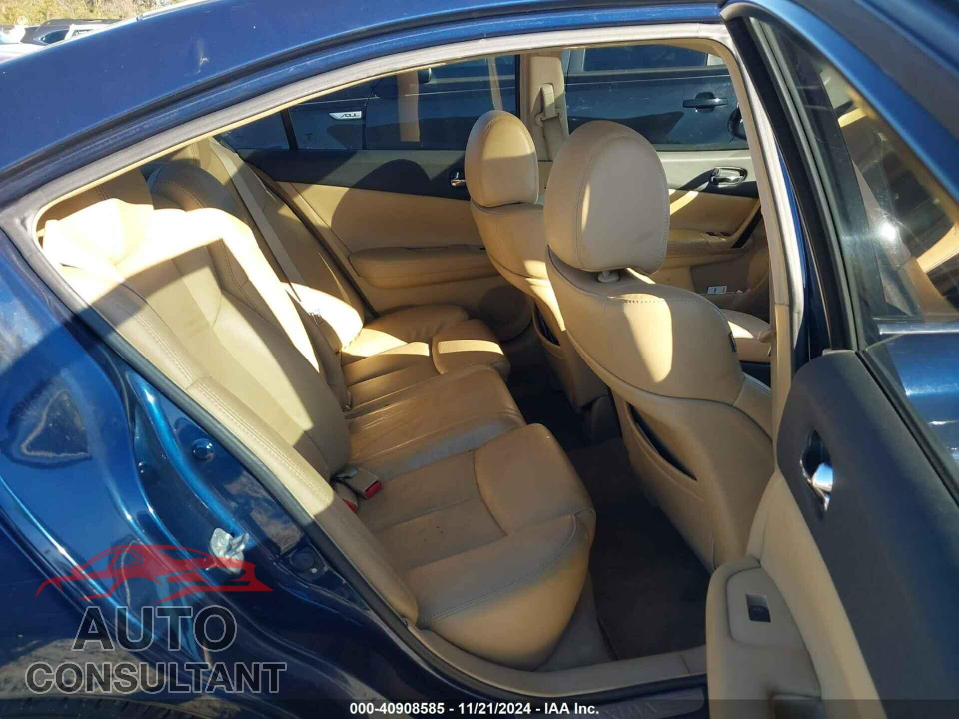 NISSAN MAXIMA 2011 - 1N4AA5AP1BC833274