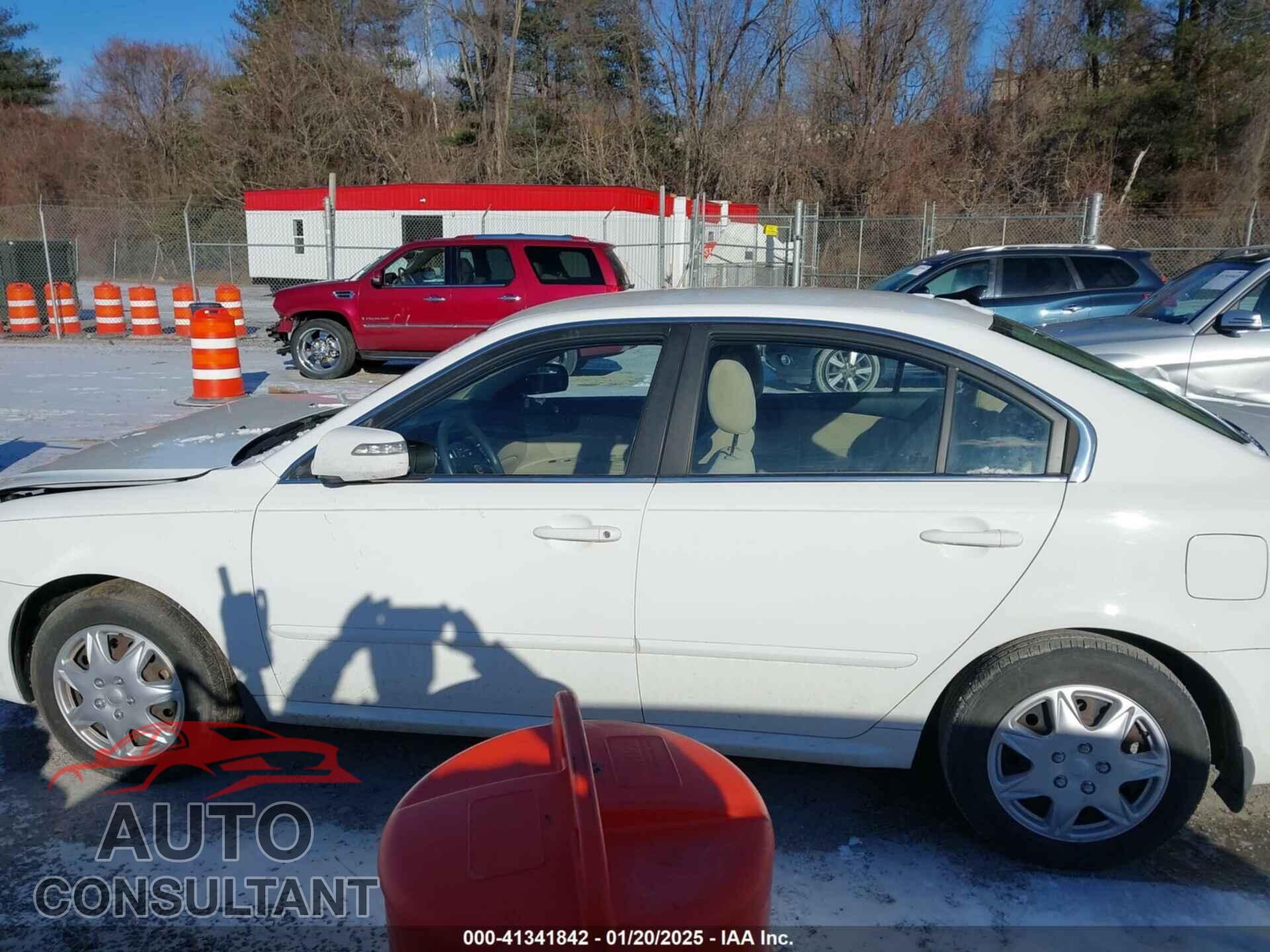 KIA OPTIMA 2010 - KNAGG4A80A5411082