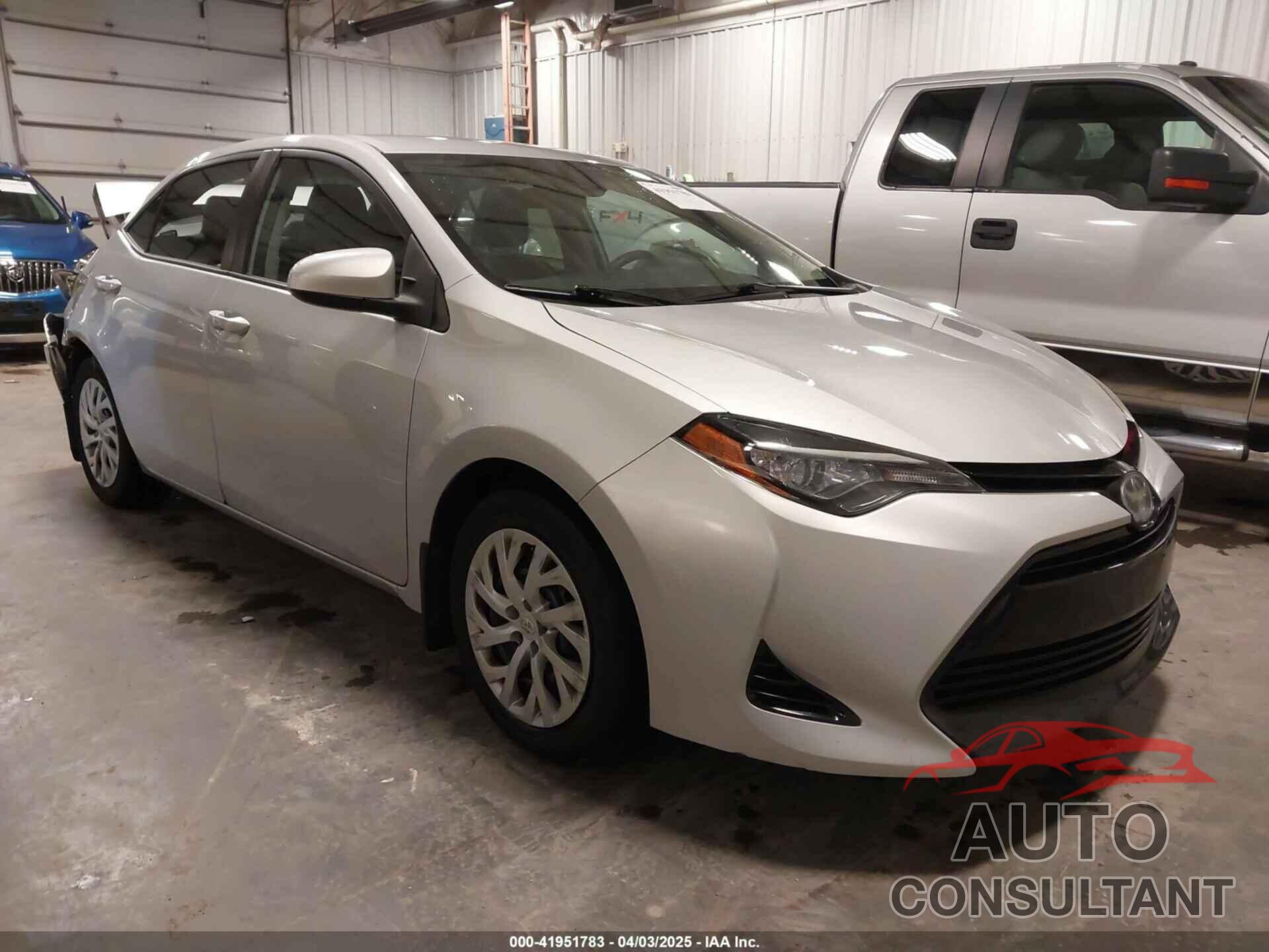 TOYOTA COROLLA 2017 - 2T1BURHE1HC812619