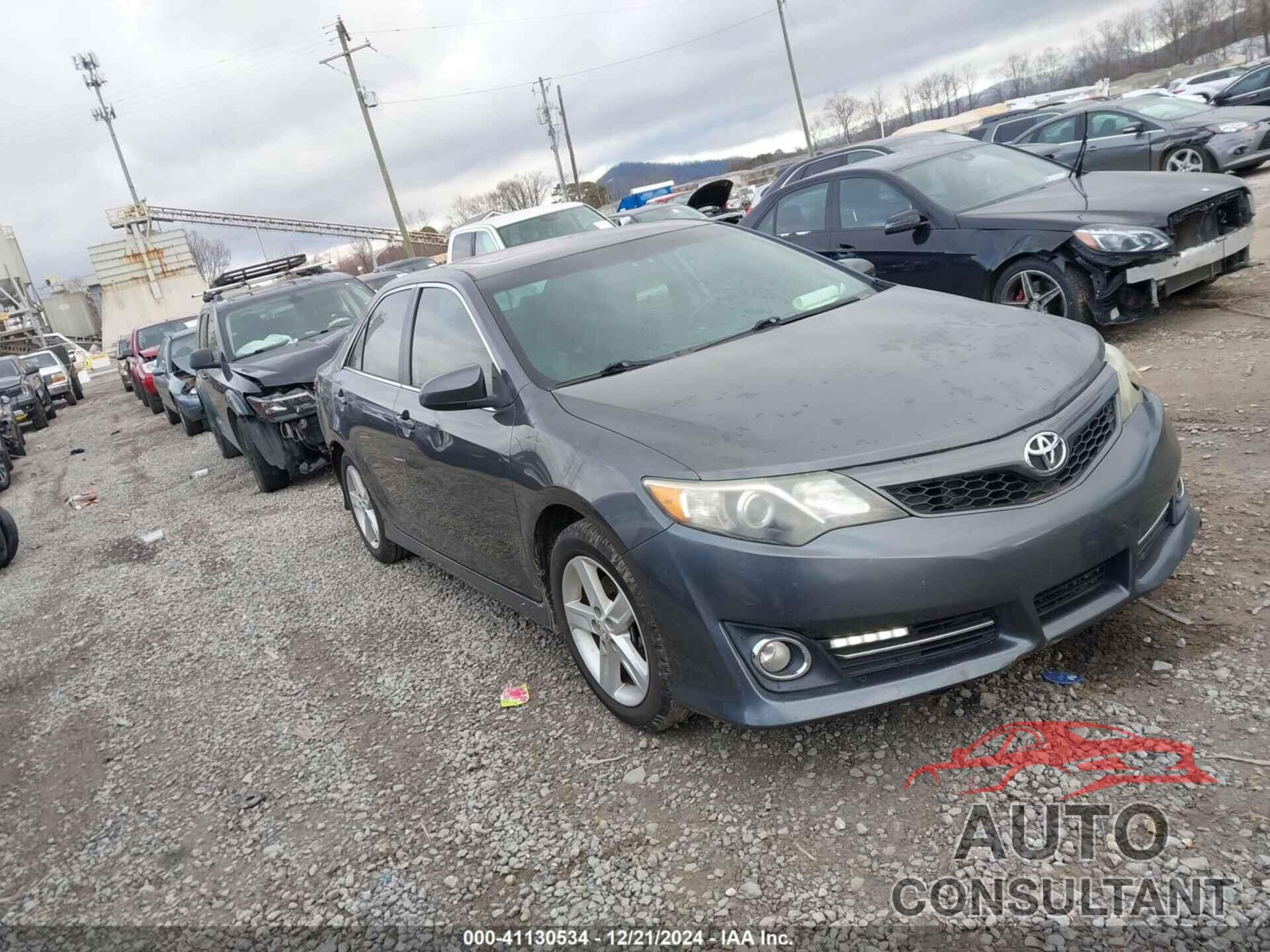 TOYOTA CAMRY 2013 - 4T1BF1FK4DU241527