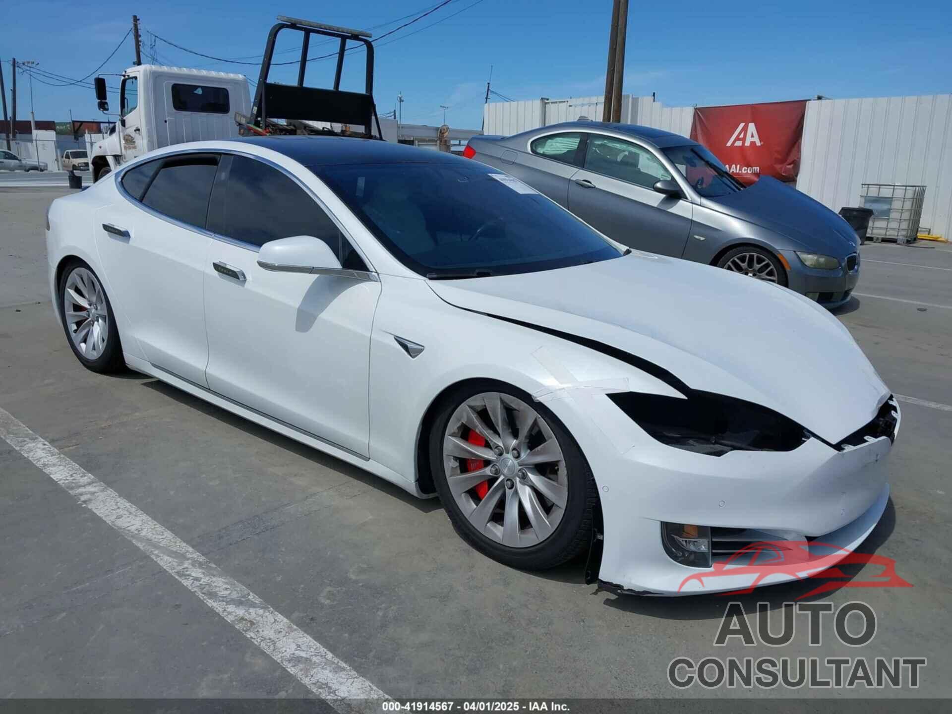 TESLA MODEL S 2018 - 5YJSA1E25JF245269