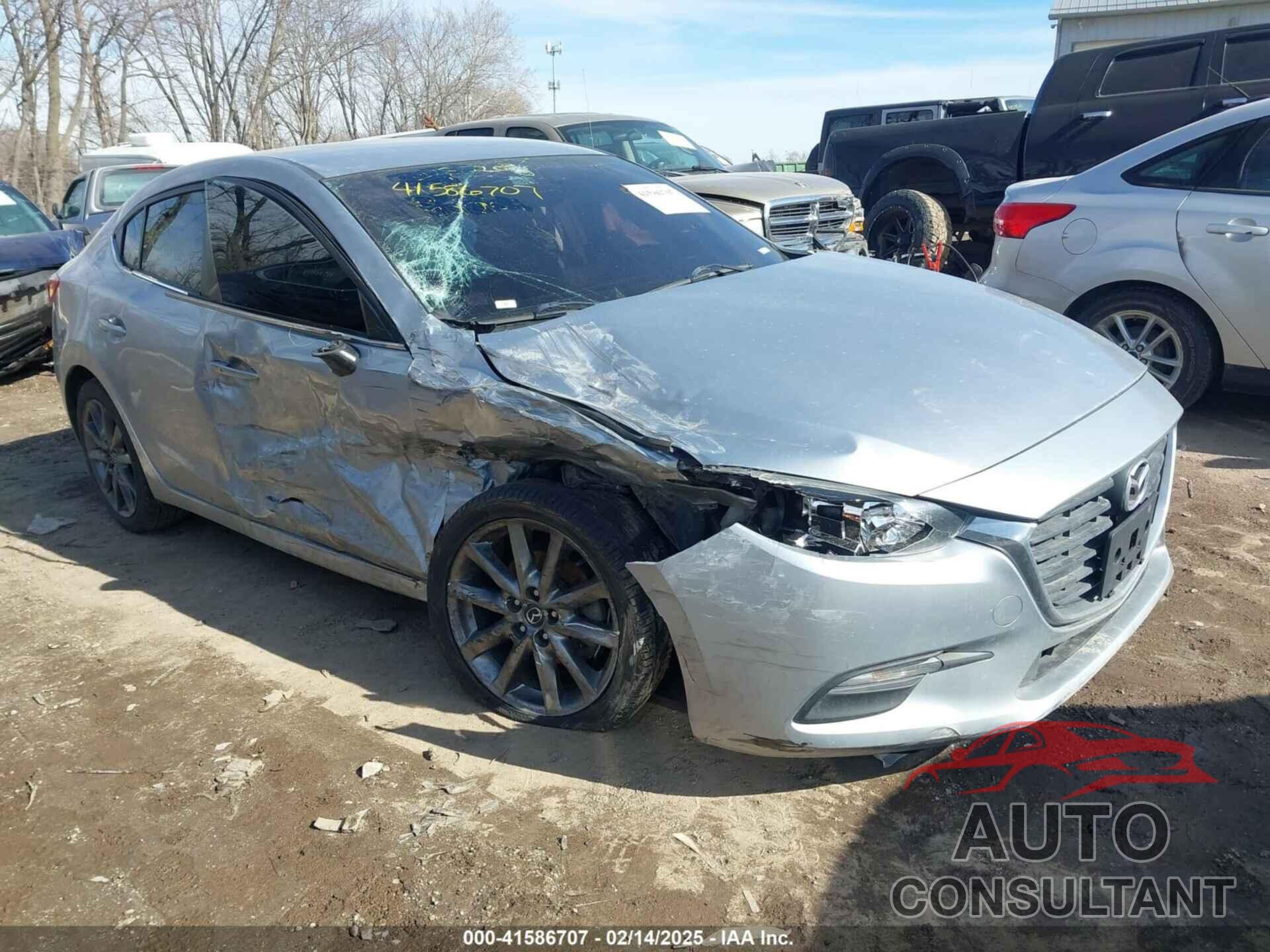 MAZDA MAZDA3 2018 - 3MZBN1V36JM205904
