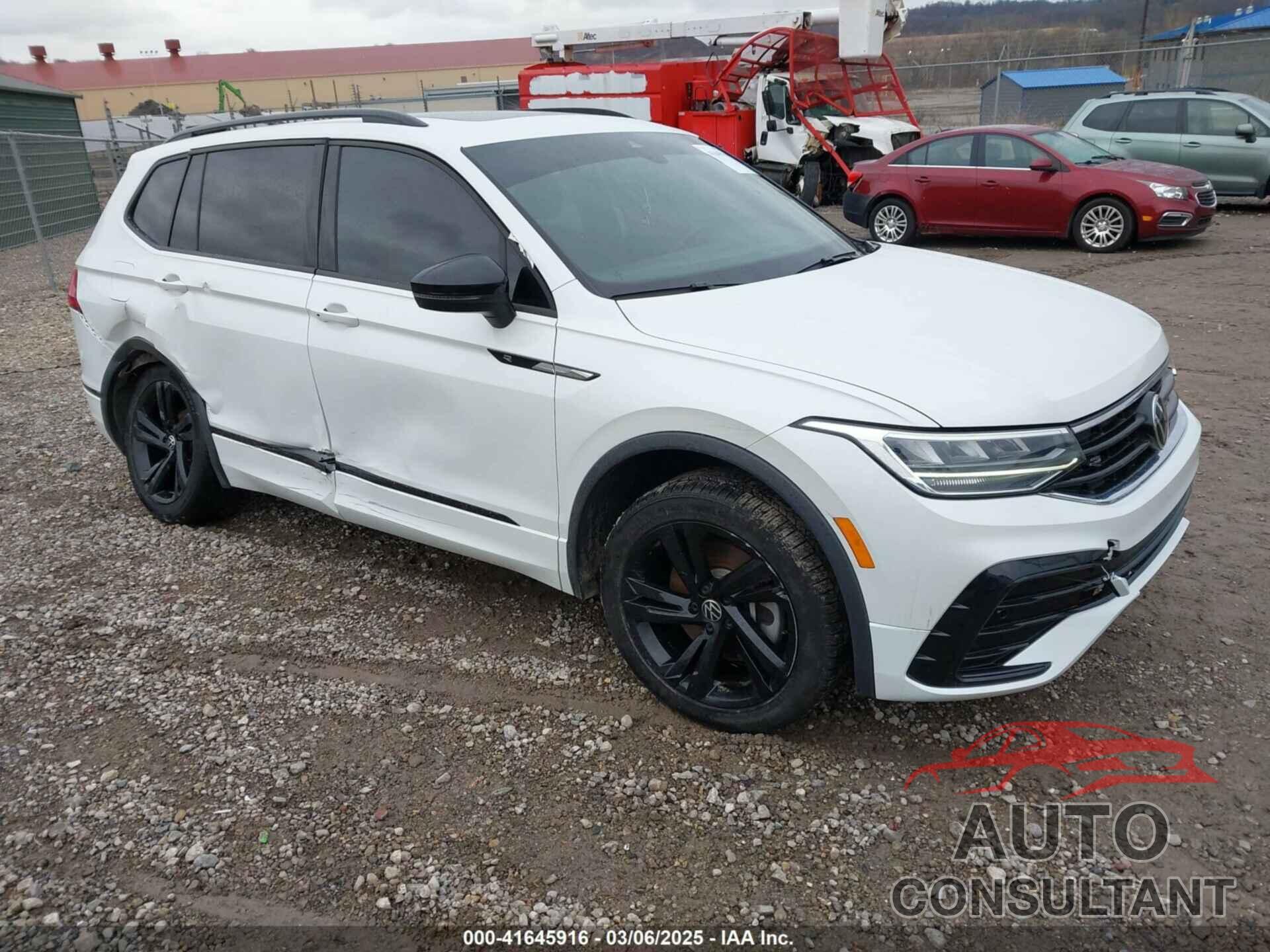 VOLKSWAGEN TIGUAN 2023 - 3VV8B7AX3PM073289