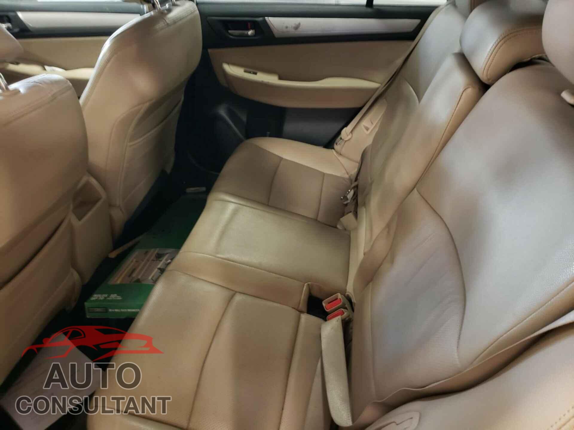 SUBARU OUTBACK 2015 - 4S4BSBFC3F3305902