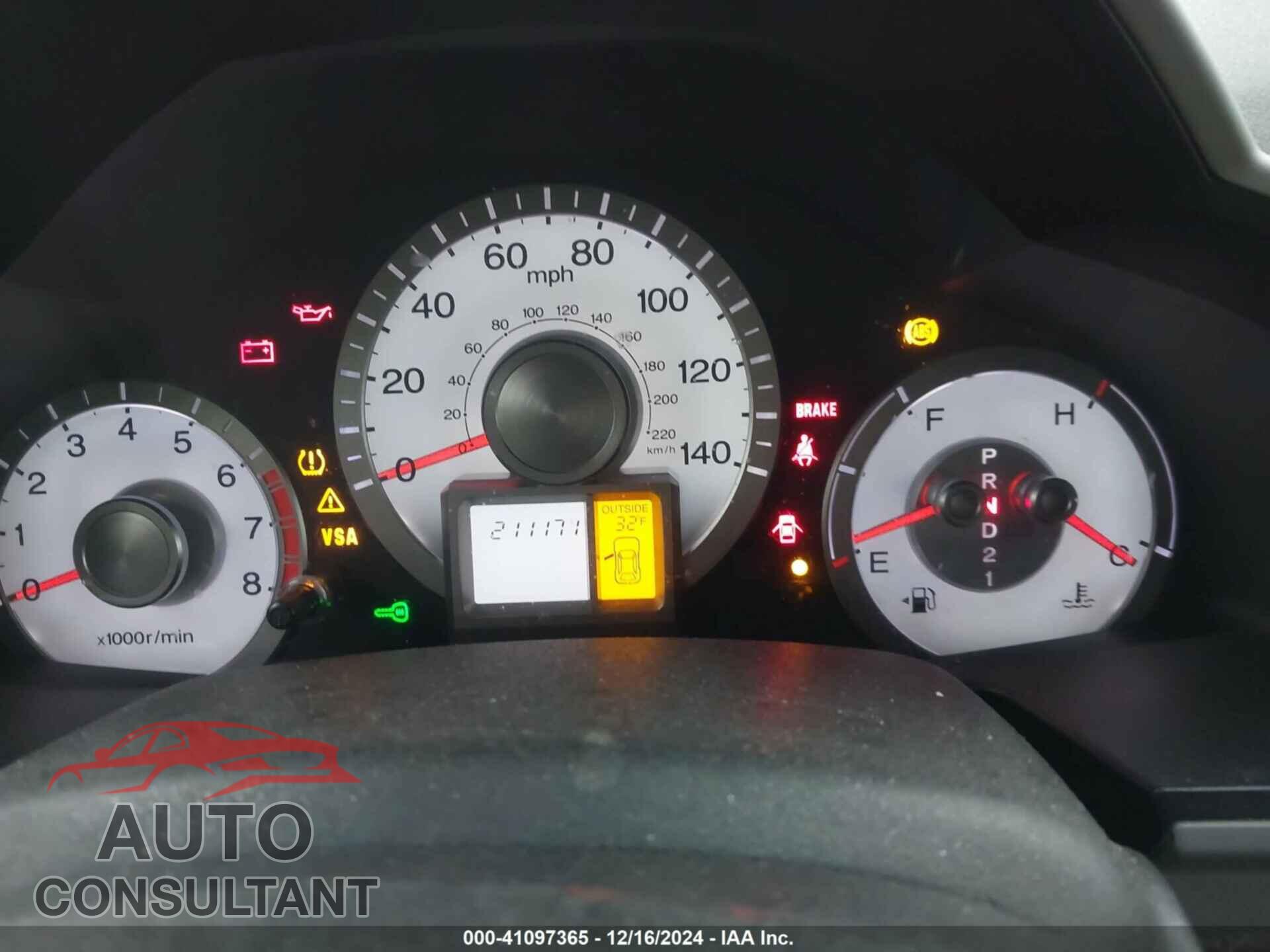 HONDA PILOT 2011 - 5FNYF4H52BB034681