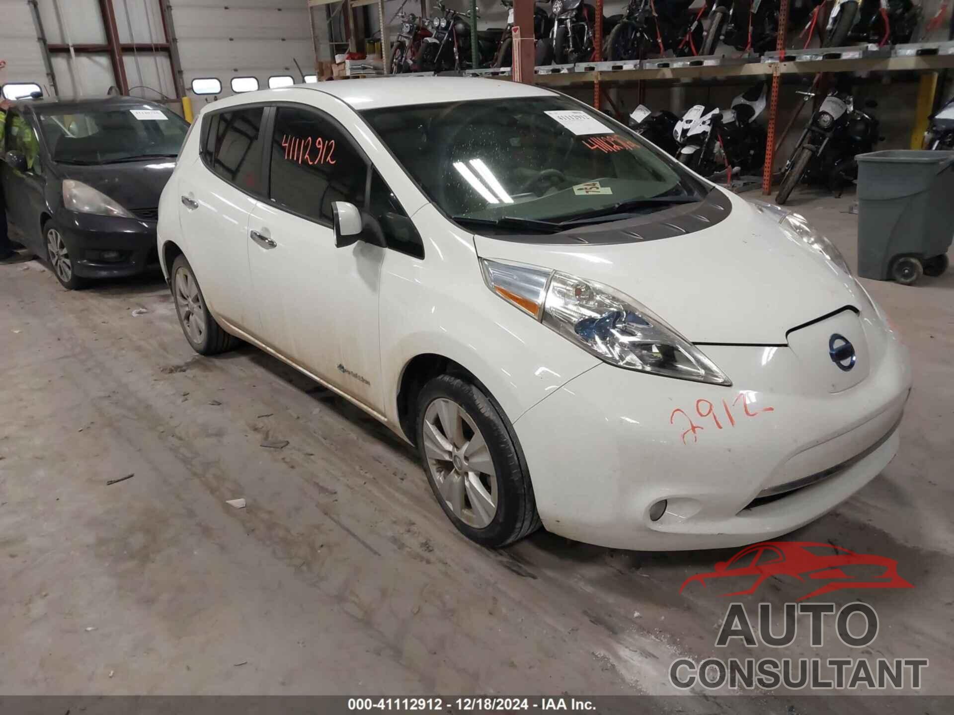 NISSAN LEAF 2015 - 1N4AZ0CP5FC321967