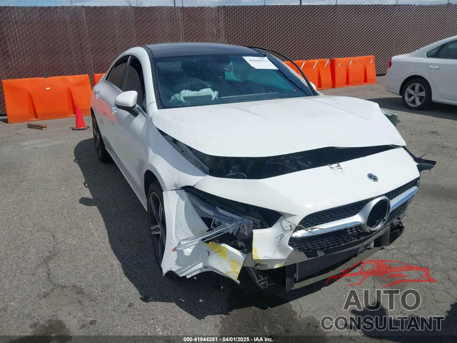 MERCEDES-BENZ CLA 250 COUPE 2023 - W1K5J4HB5PN360092