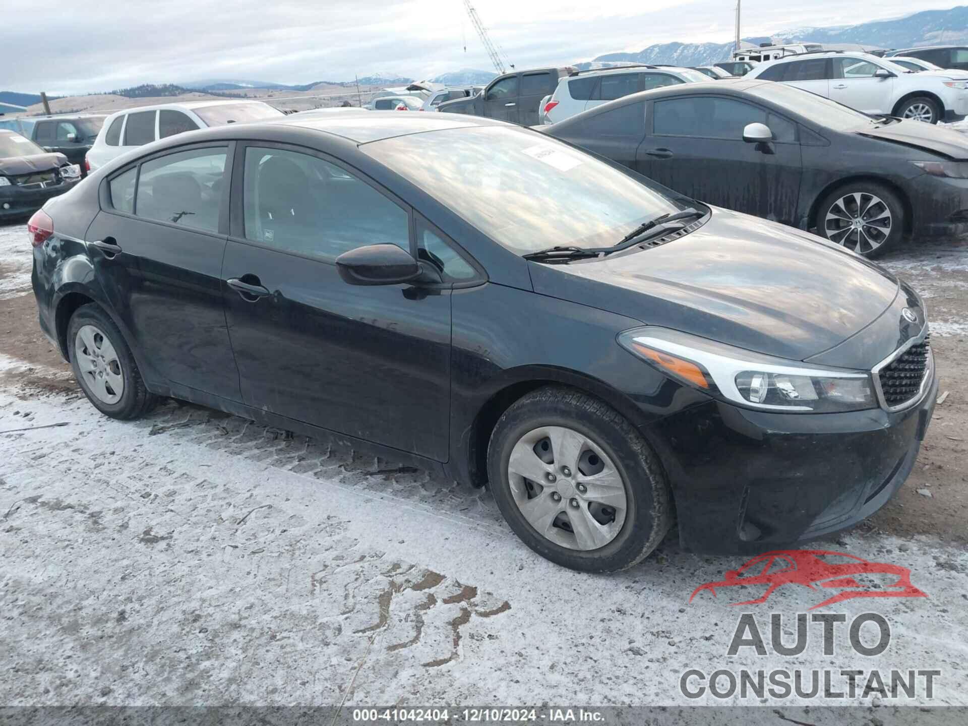 KIA FORTE 2018 - 3KPFK4A75JE195092