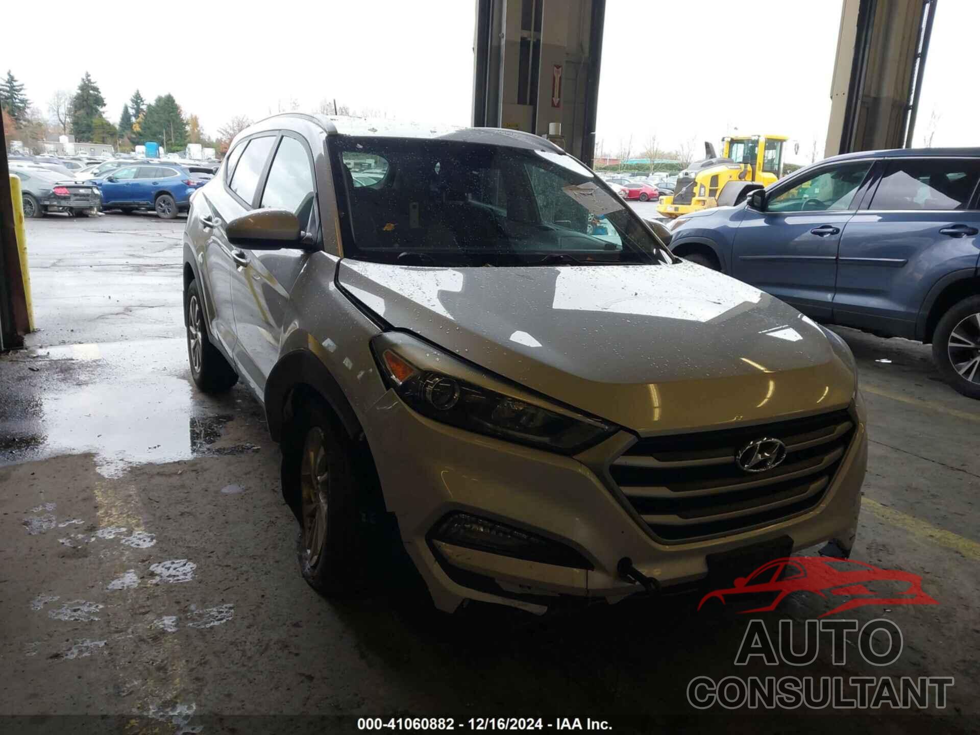 HYUNDAI TUCSON 2017 - KM8J3CA49HU287840