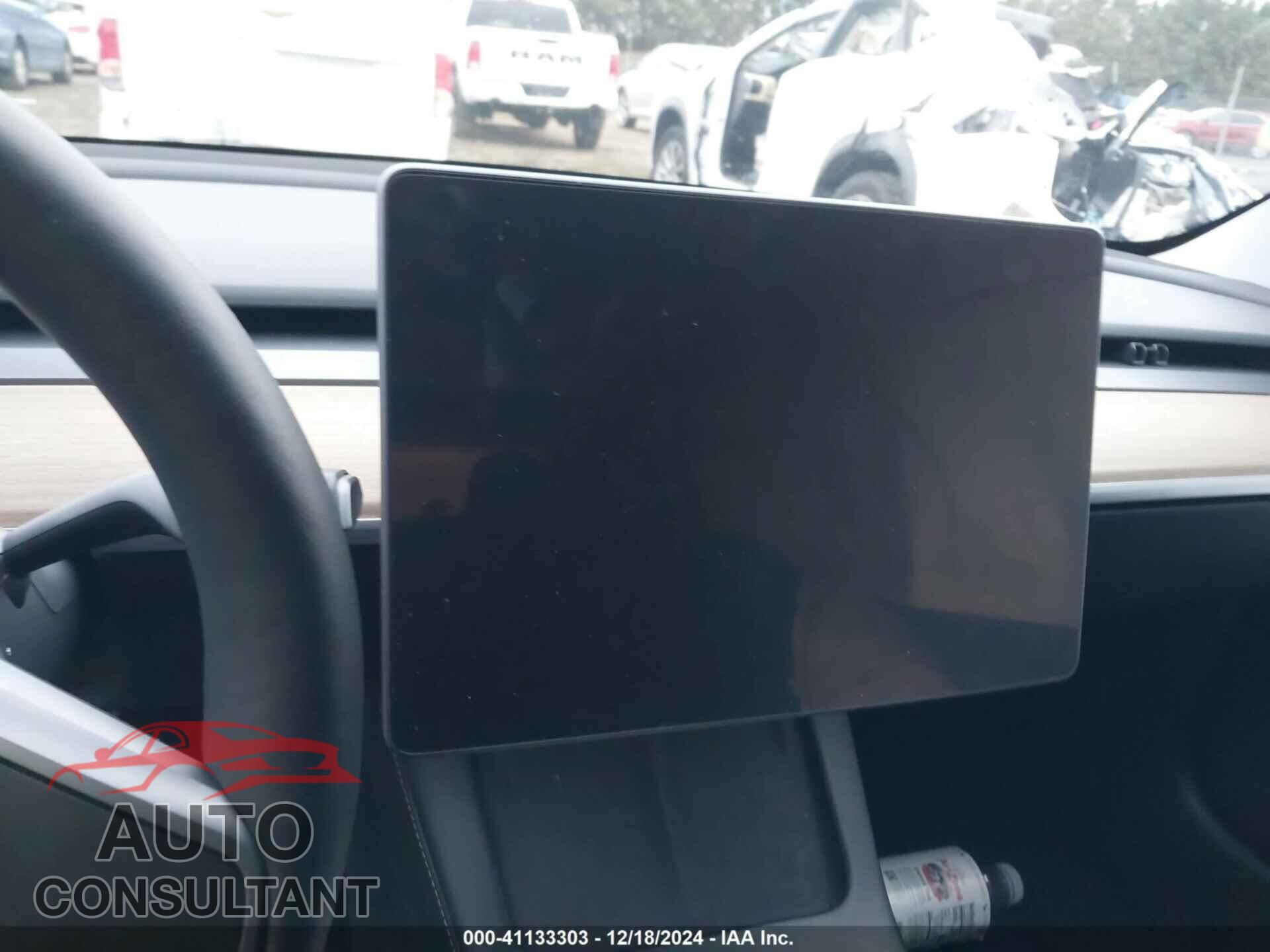 TESLA MODEL 3 2023 - 5YJ3E1EA7PF446874