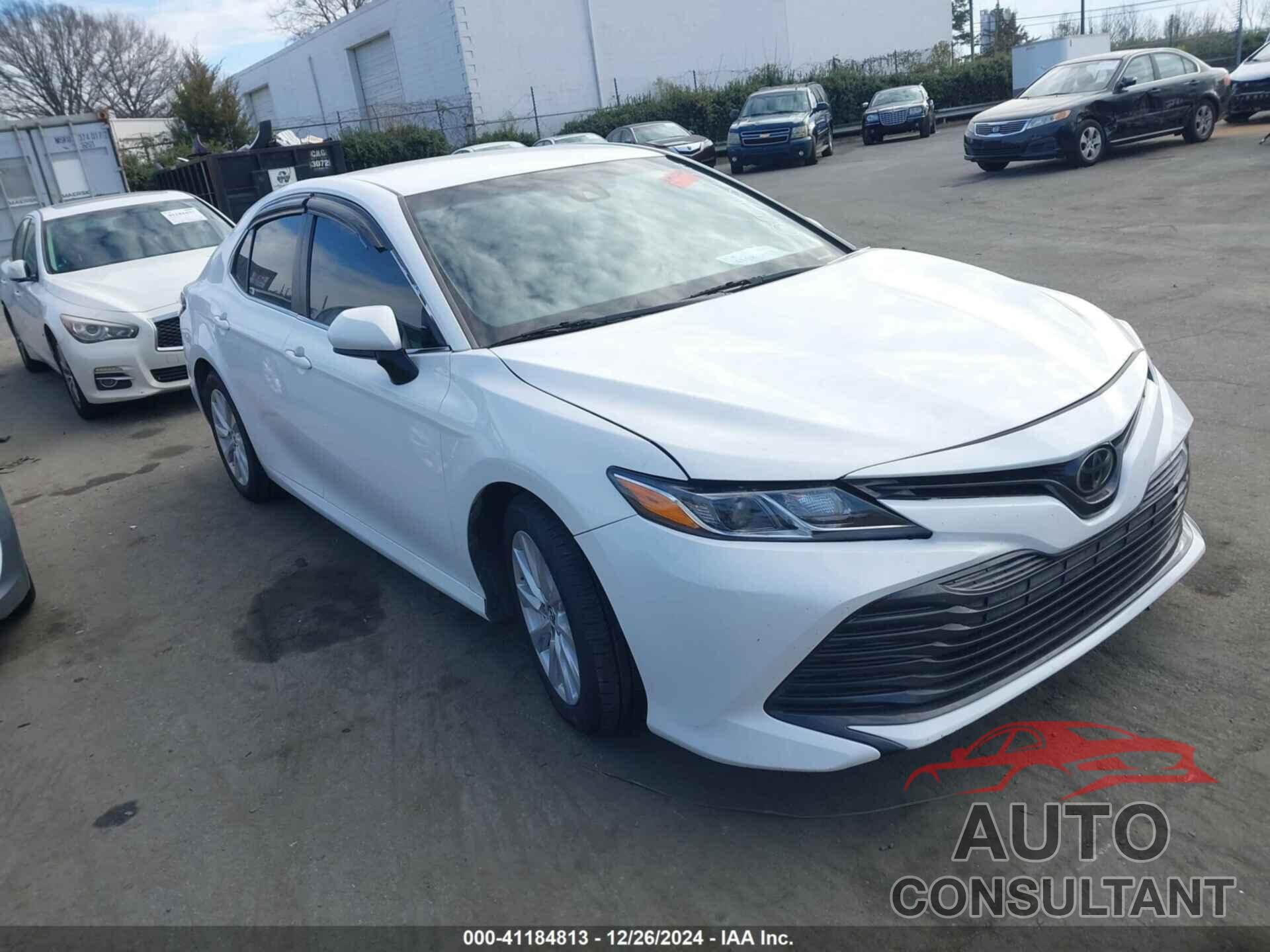 TOYOTA CAMRY 2018 - JTNB11HK9J3022527