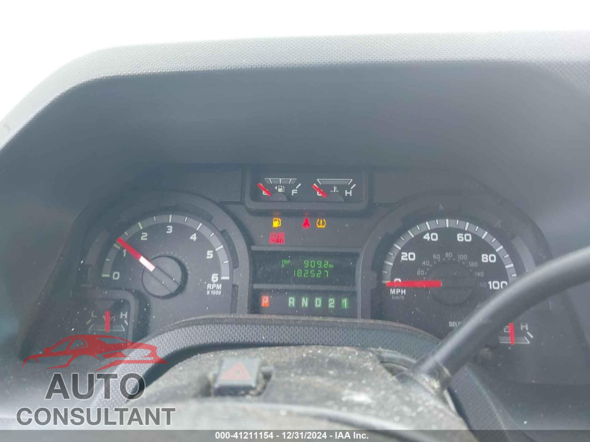 FORD E-150 2011 - 1FTNE1EL5BDA40568