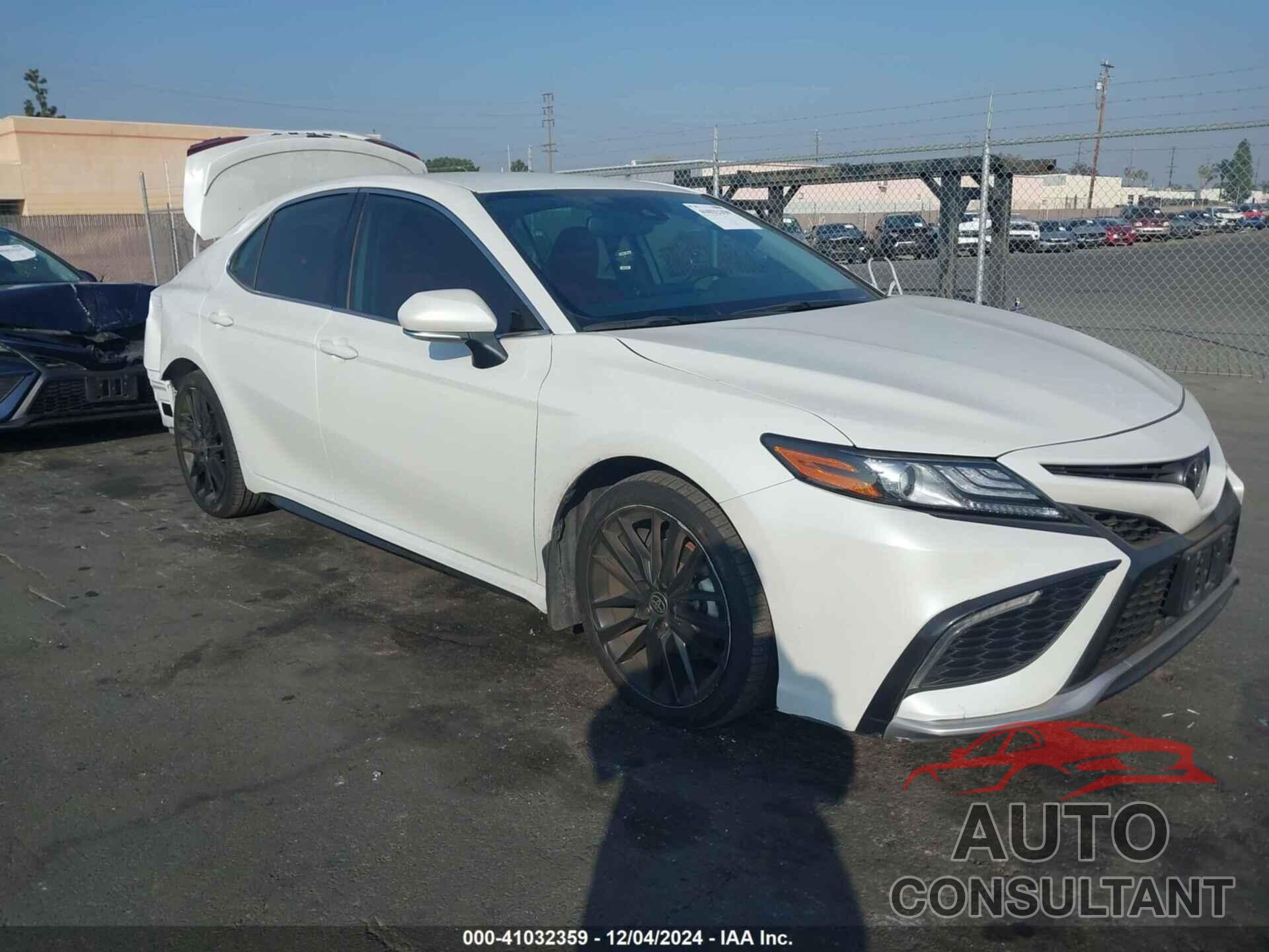 TOYOTA CAMRY 2023 - 4T1K61AK2PU727880
