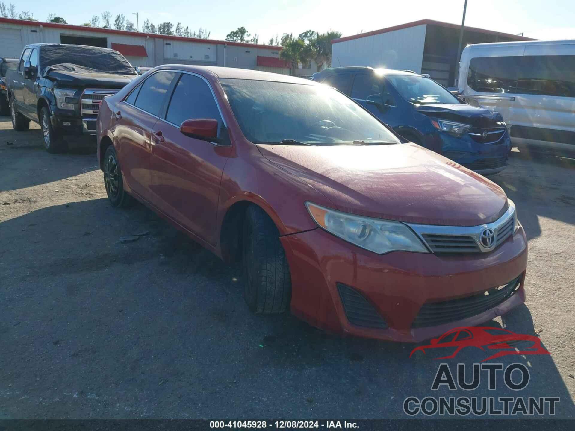 TOYOTA CAMRY 2013 - 4T4BF1FKXDR284579