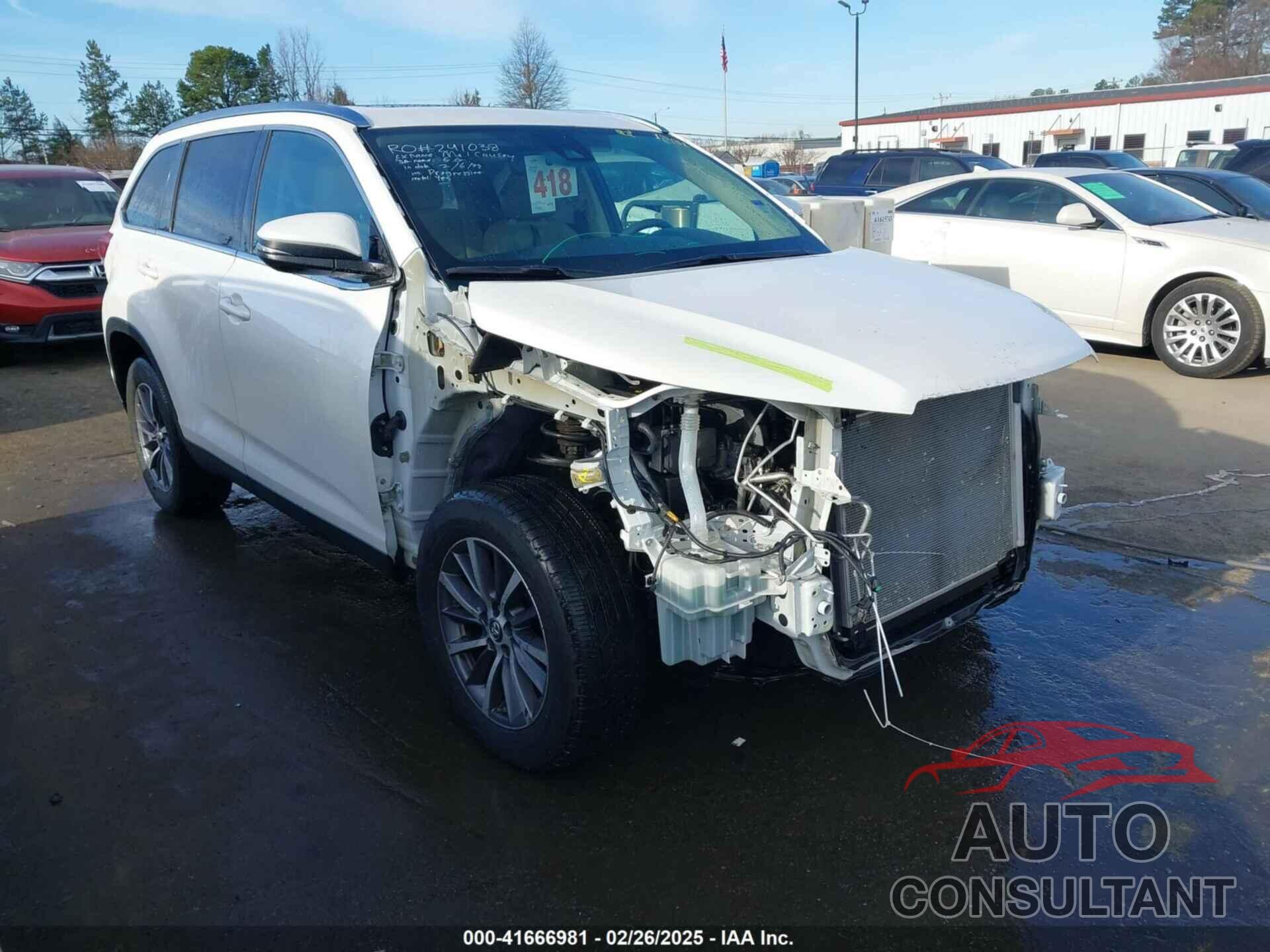 TOYOTA HIGHLANDER 2019 - 5TDKZRFH0KS315218