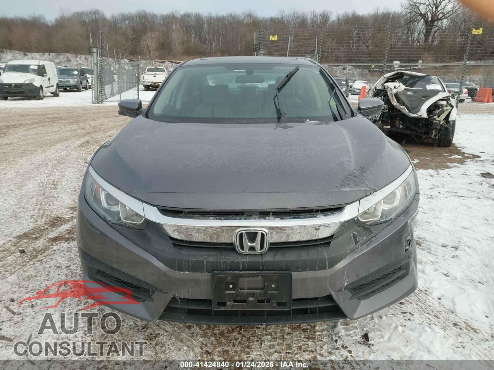 HONDA CIVIC 2017 - 19XFC2F78HE078708