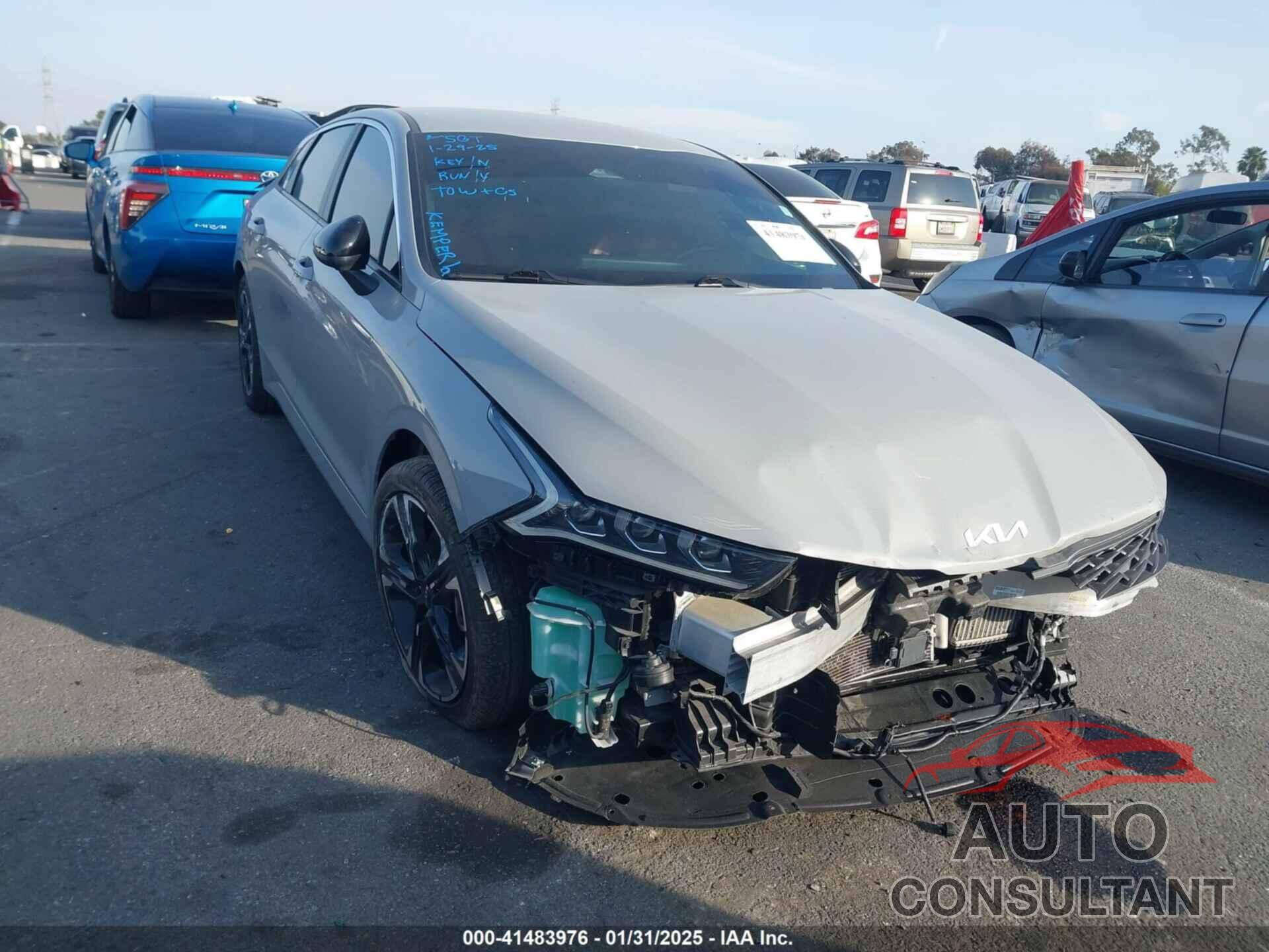 KIA K5 2023 - 5XXG64J21PG171885