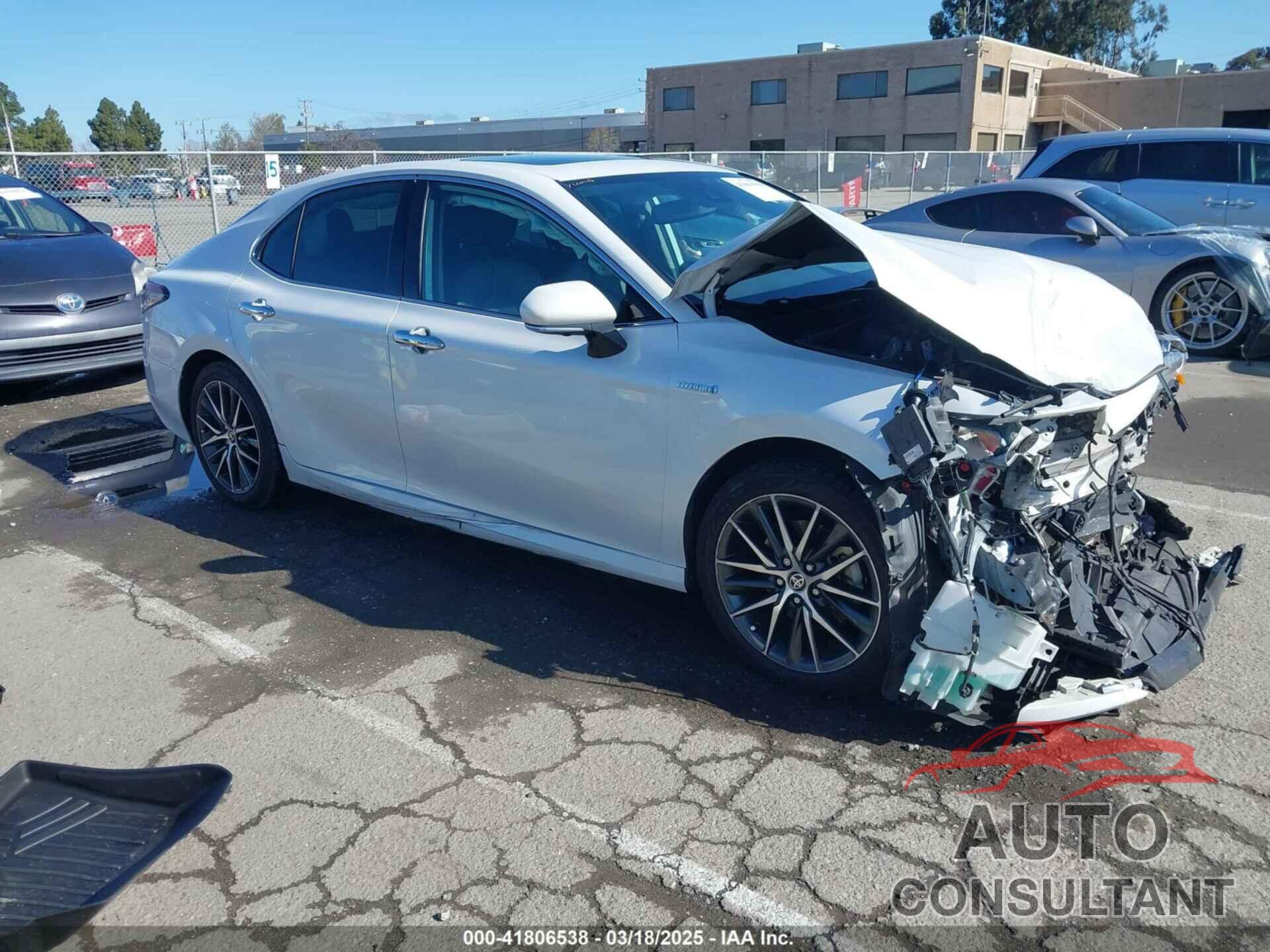 TOYOTA CAMRY 2021 - 4T1F31AK7MU548885