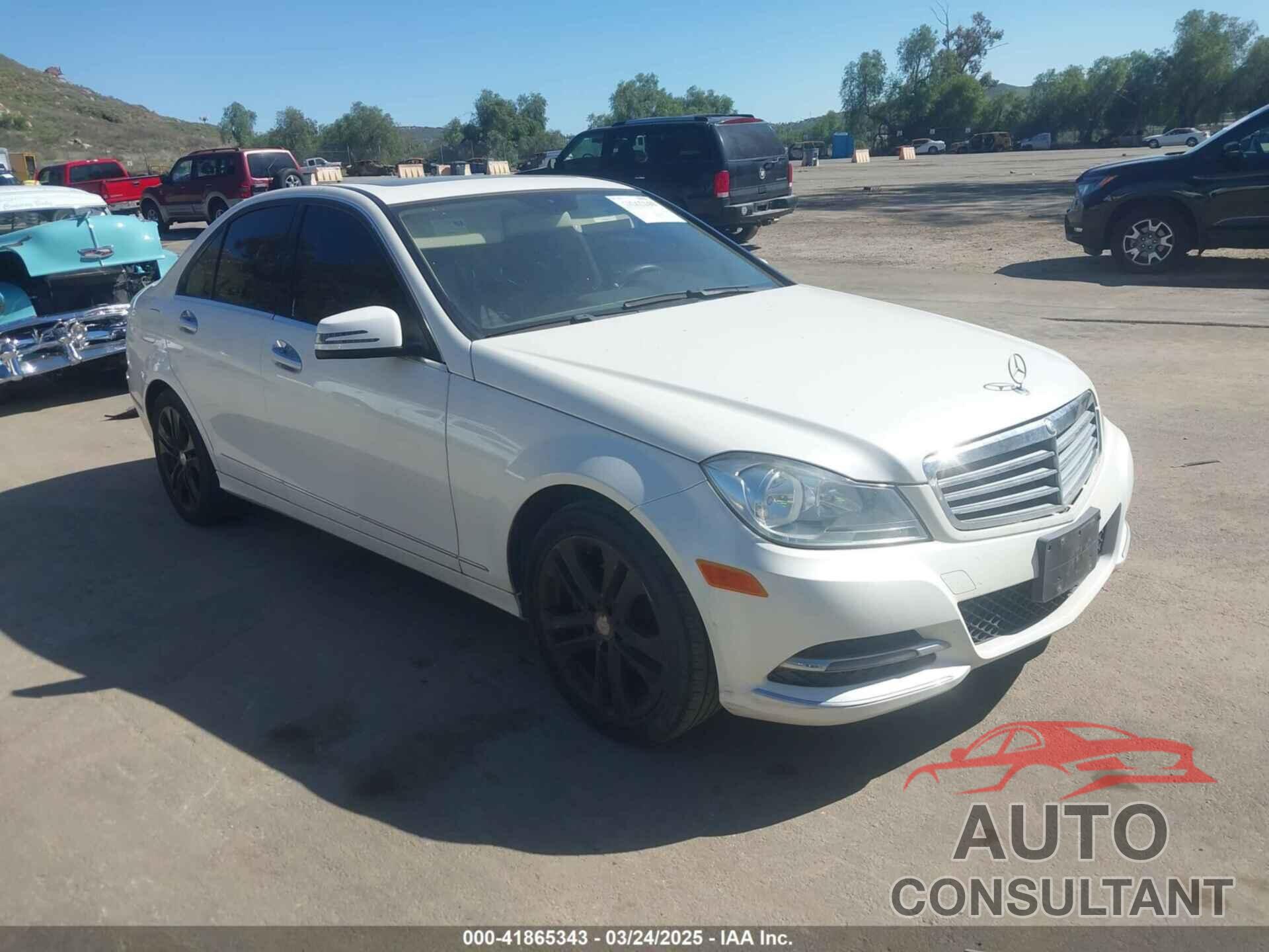 MERCEDES-BENZ C 2014 - WDDGF4HB1EA893149