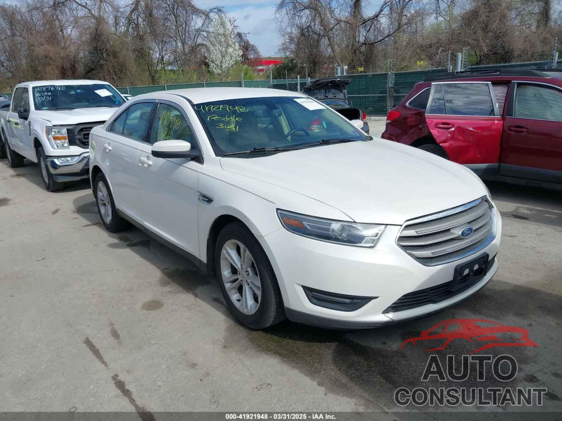 FORD TAURUS 2015 - 1FAHP2E89FG157878