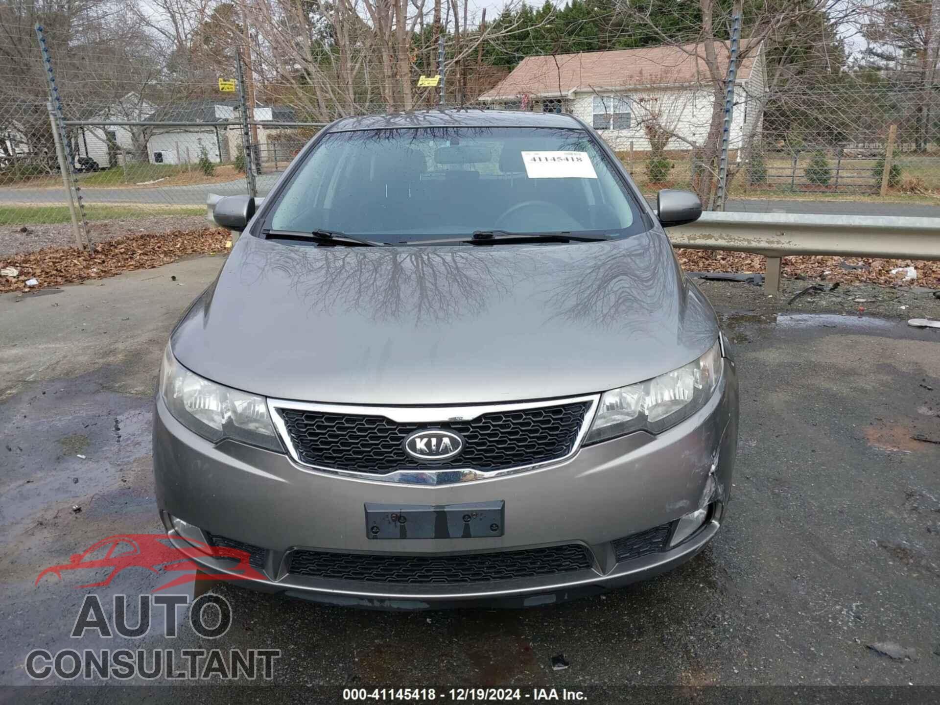 KIA FORTE 2011 - KNAFU5A21B5386832