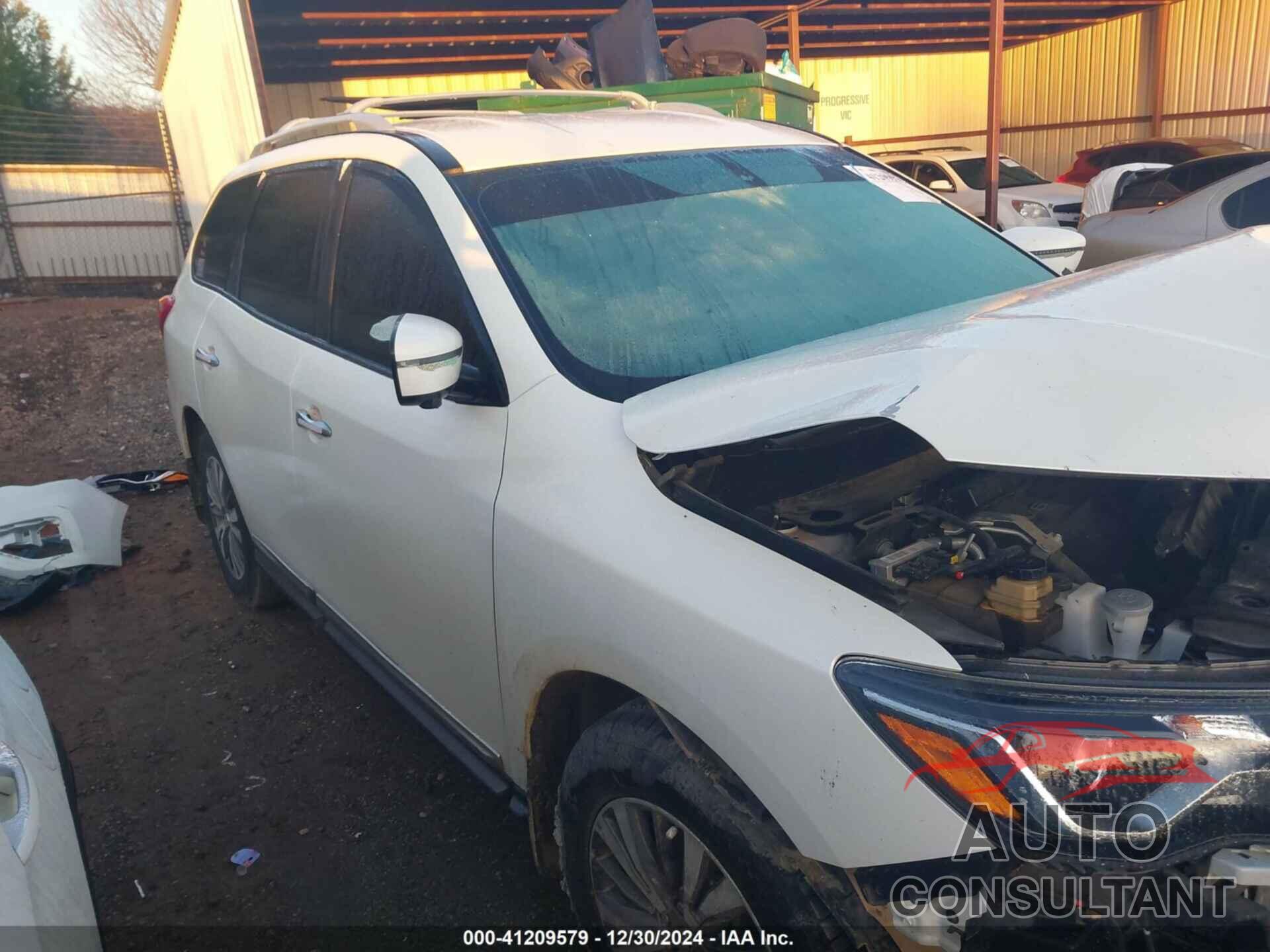 NISSAN PATHFINDER 2017 - 5N1DR2MM8HC901011