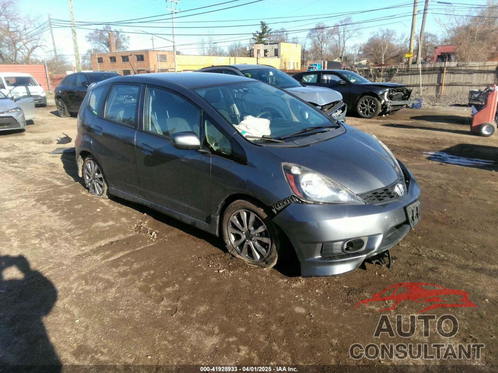 HONDA FIT 2013 - JHMGE8G51DC022267