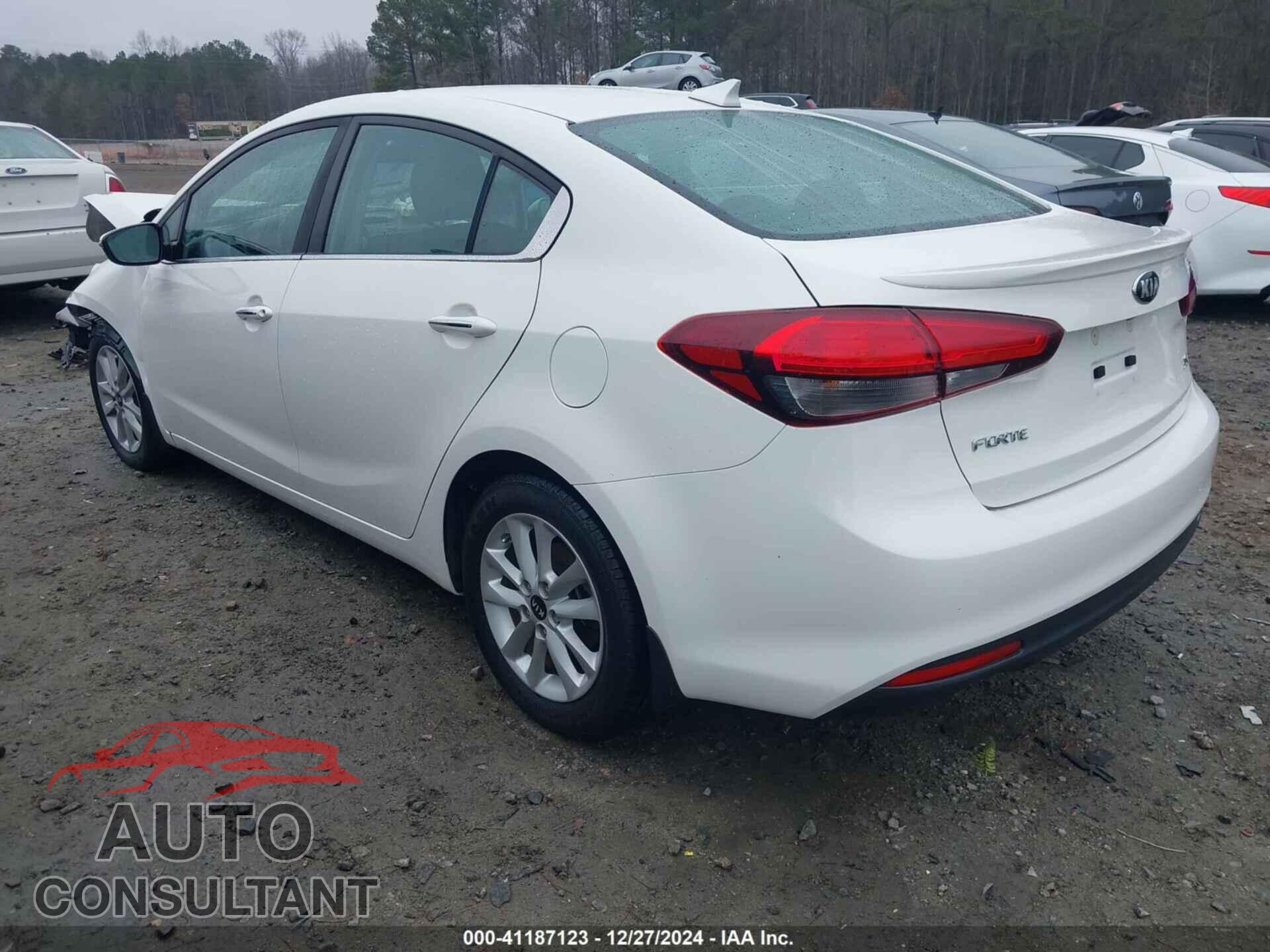 KIA FORTE 2017 - 3KPFL4A75HE044230