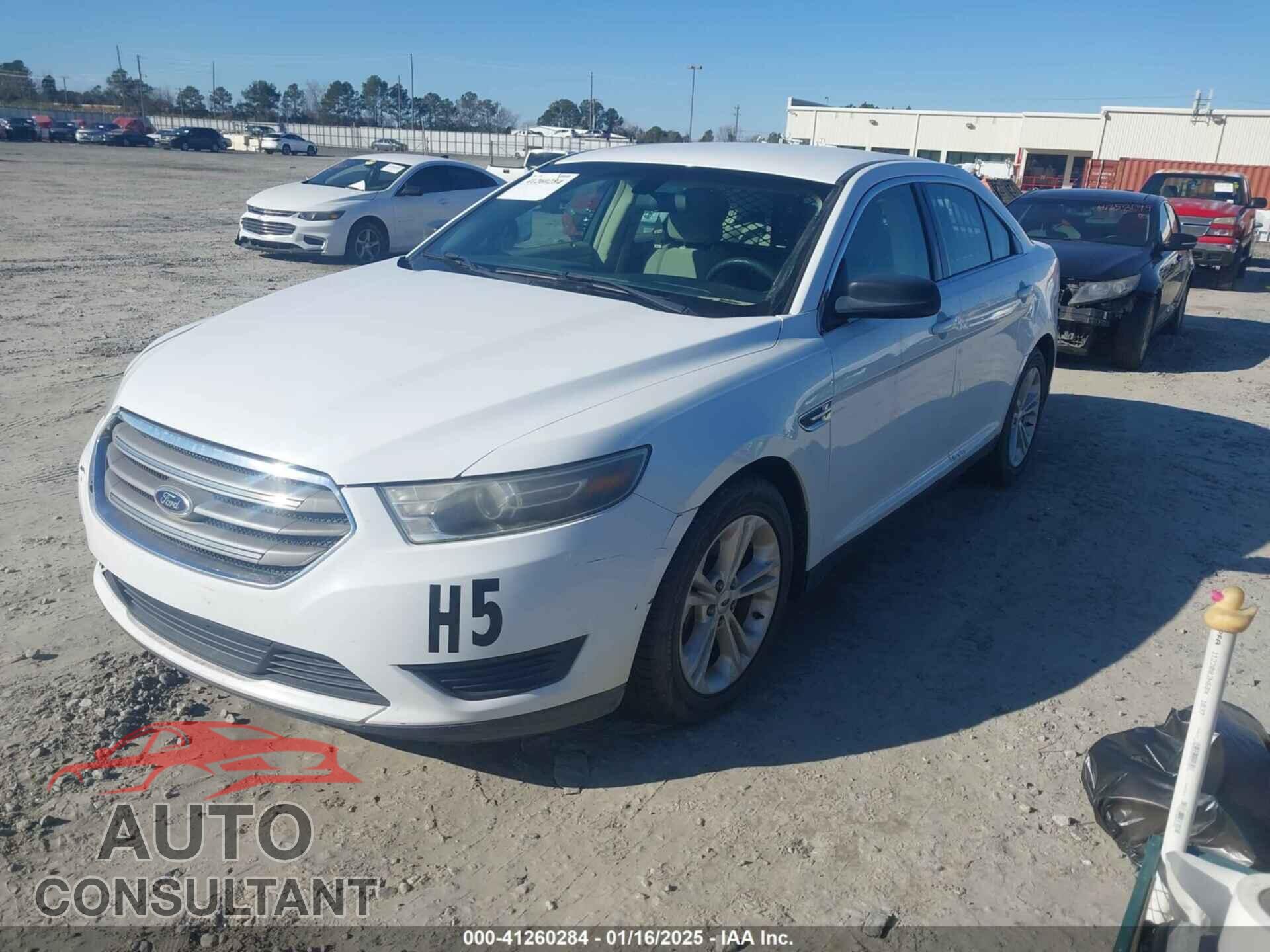 FORD TAURUS 2015 - 1FAHP2D80FG167765